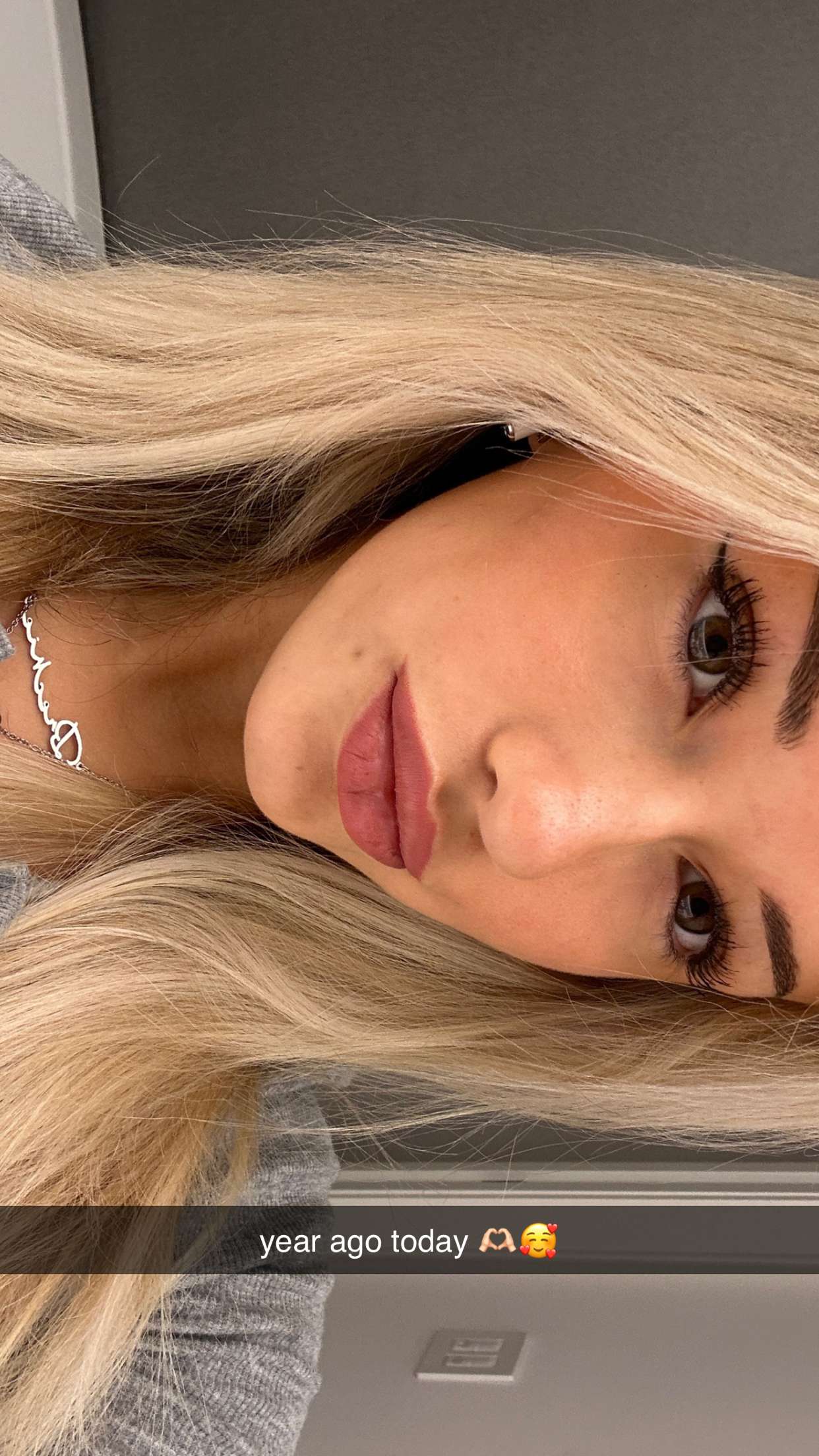 breckiehill snapchat image archive image