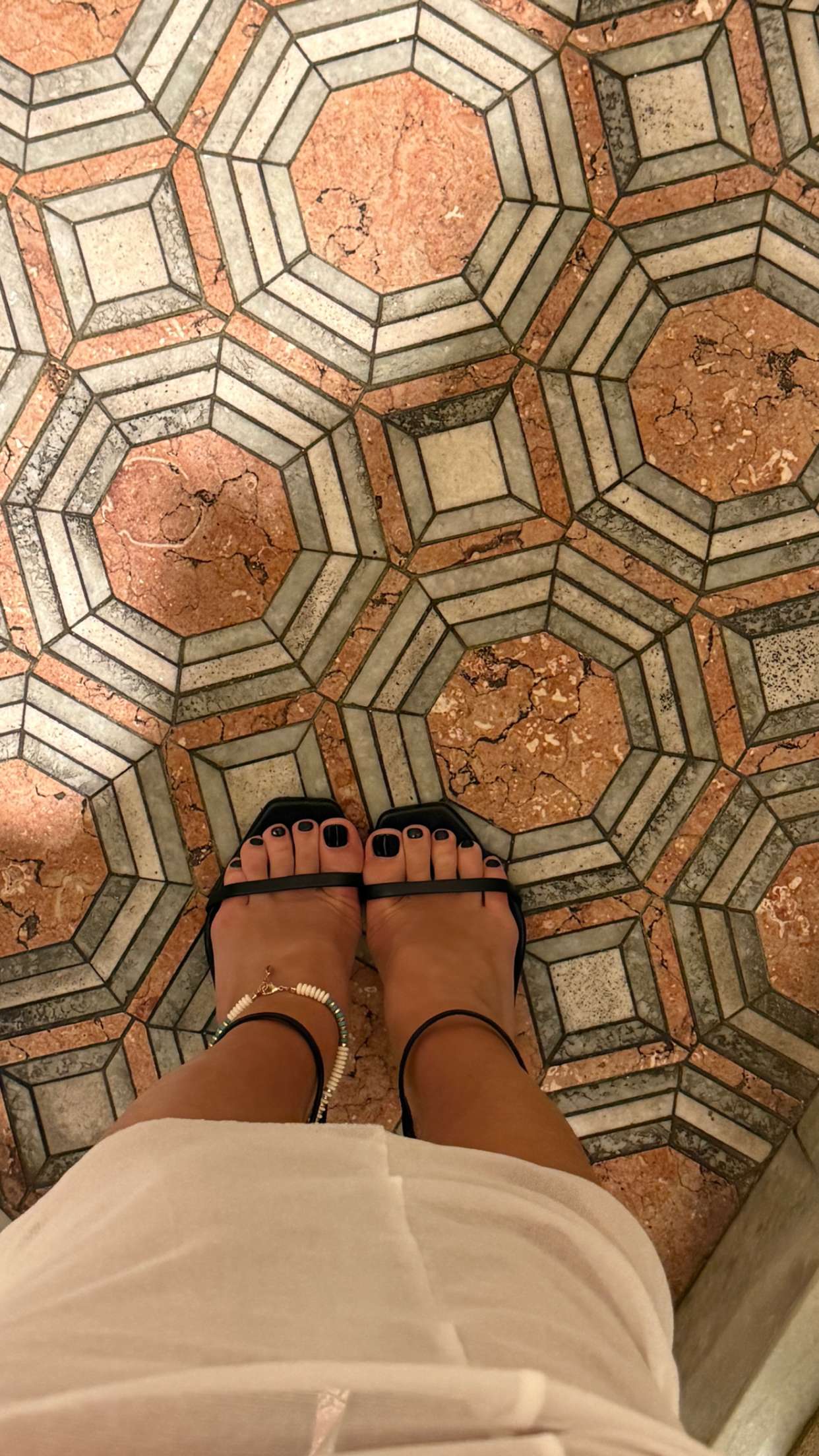 breckiehill snapchat image archive image