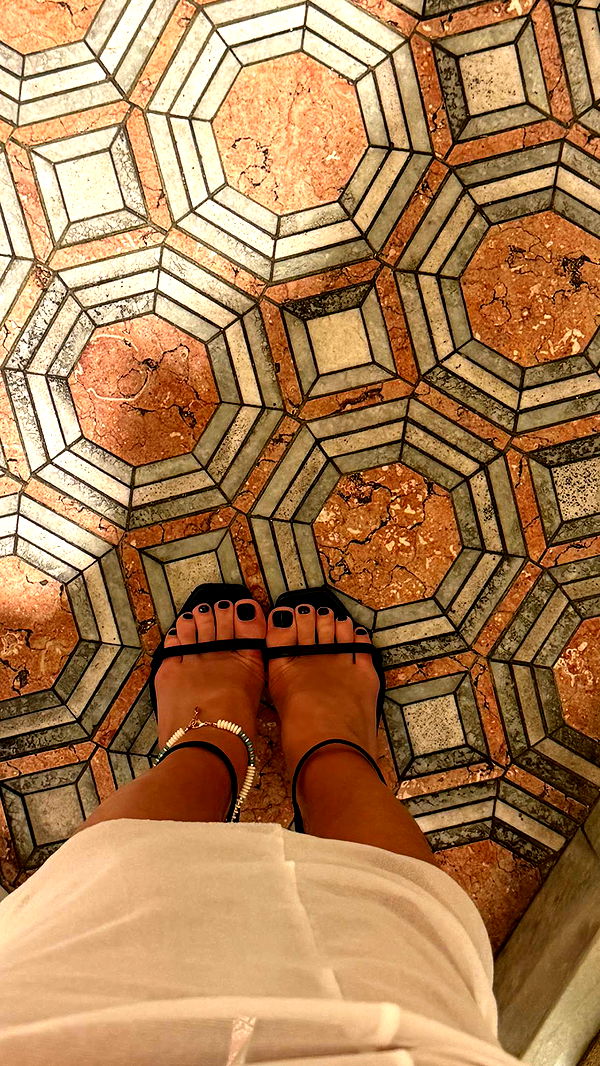 breckiehill image ~ Altpins