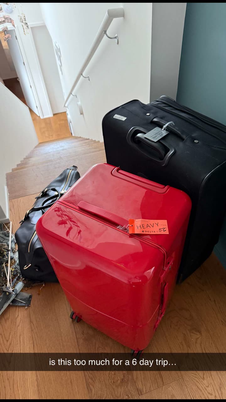 breckiehill snapchat image archive image