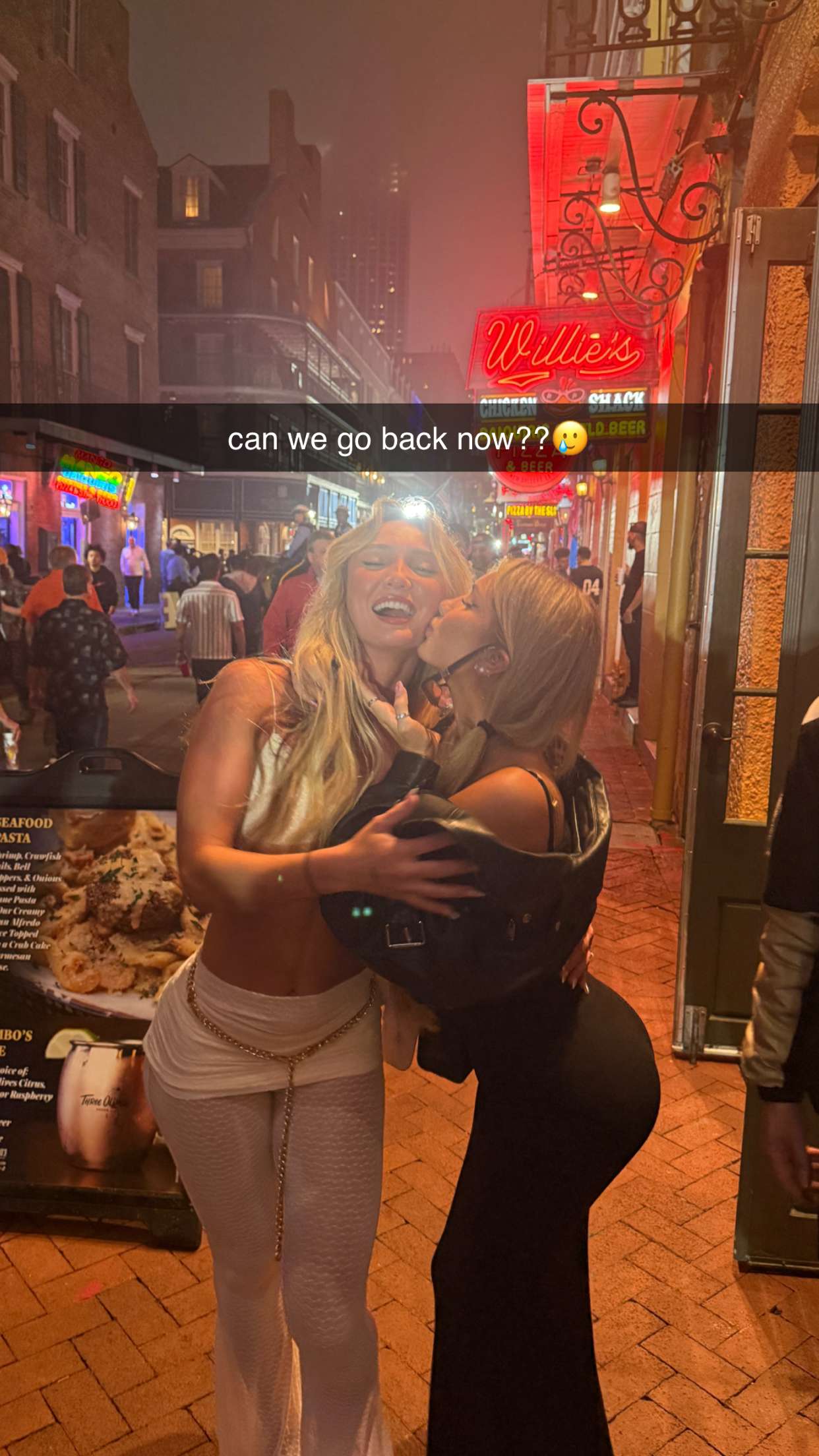 breckiehill snapchat image archive image