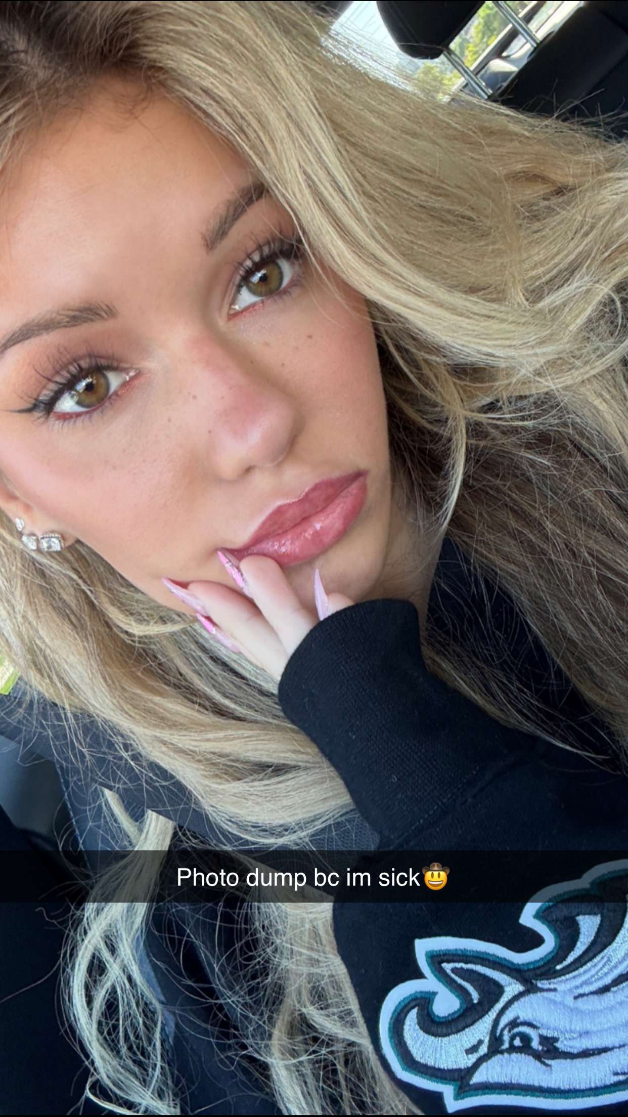 breckiehill snapchat image archive image