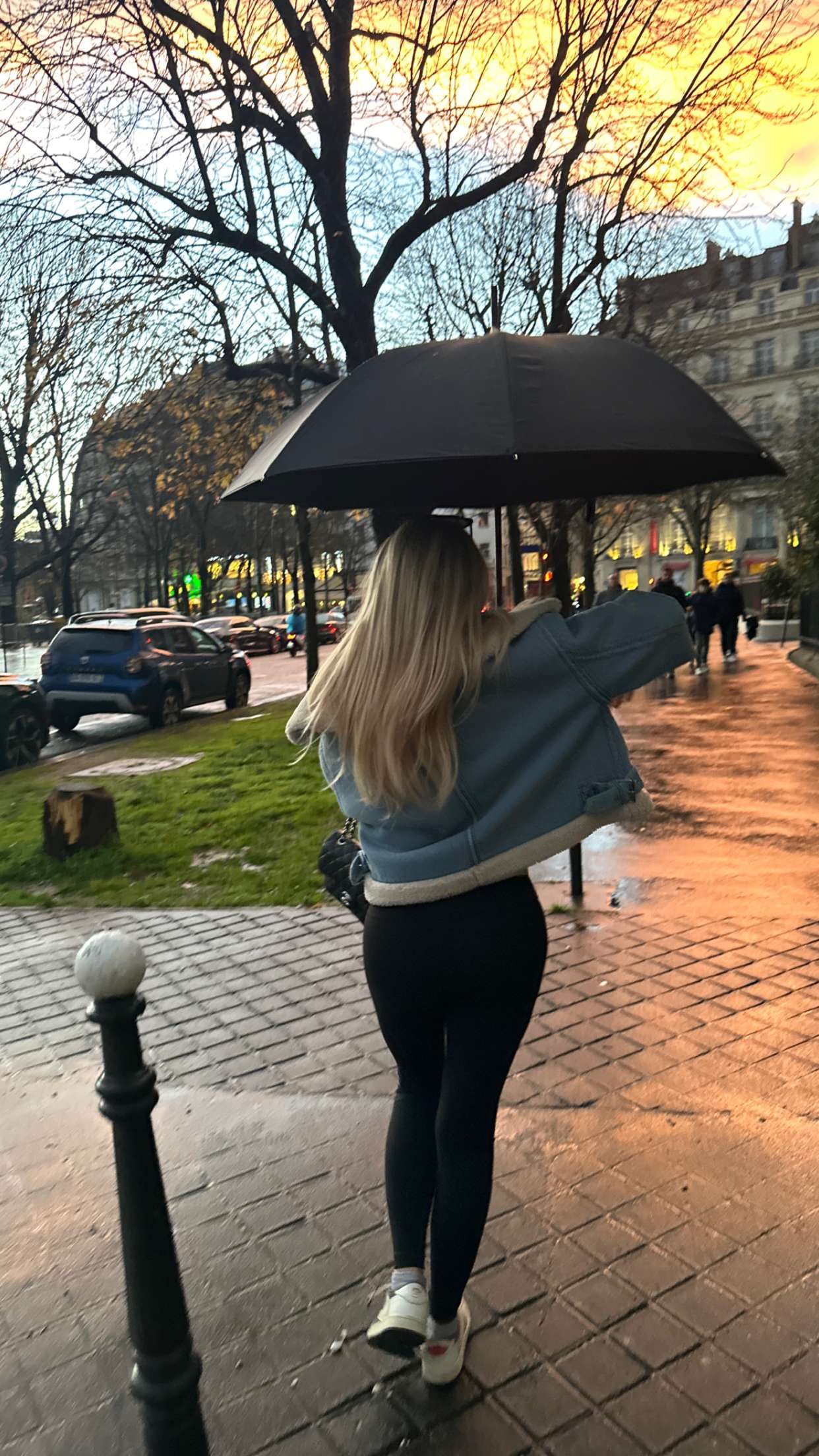 breckiehill snapchat image archive image