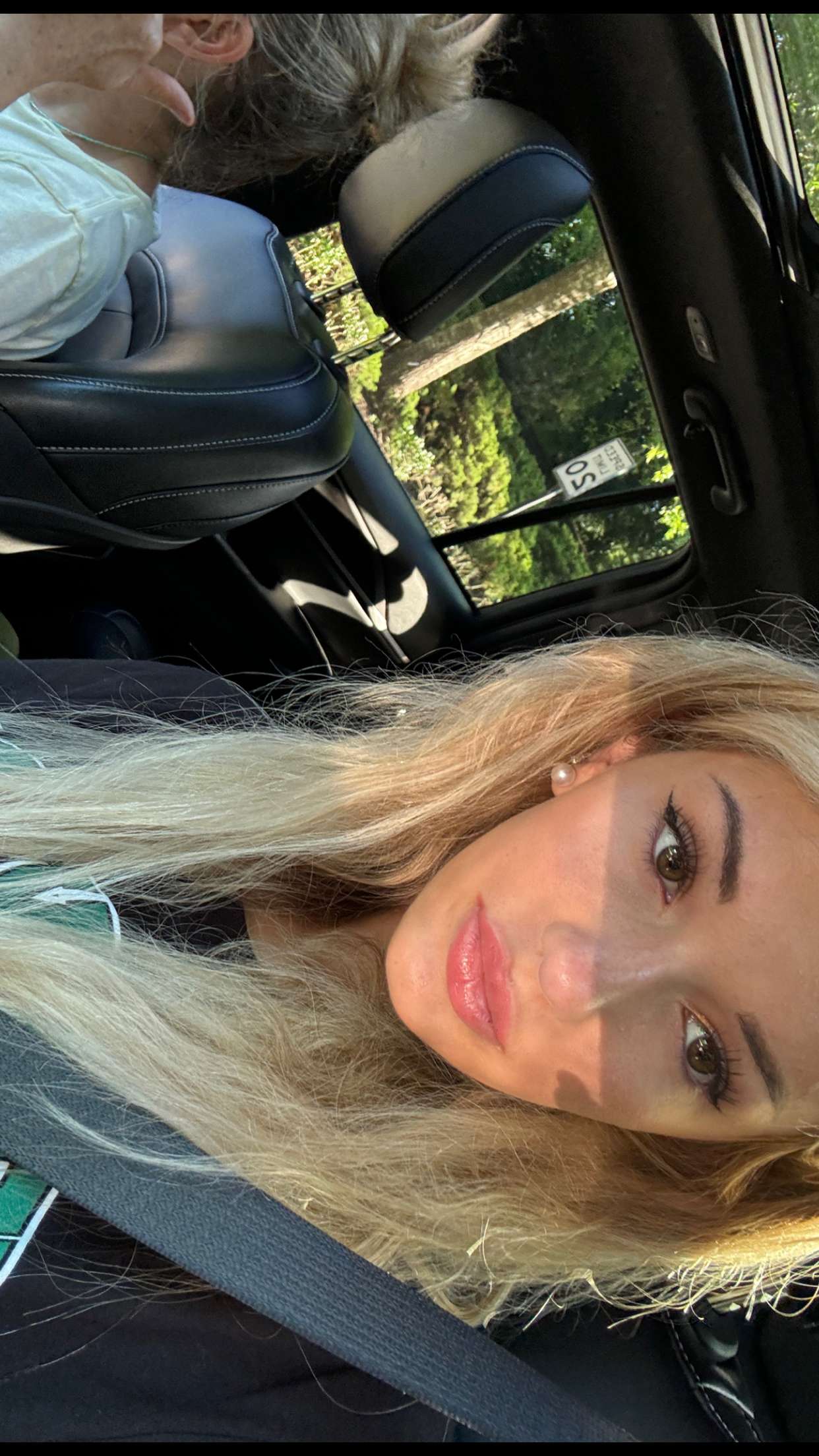 breckiehill snapchat image archive image