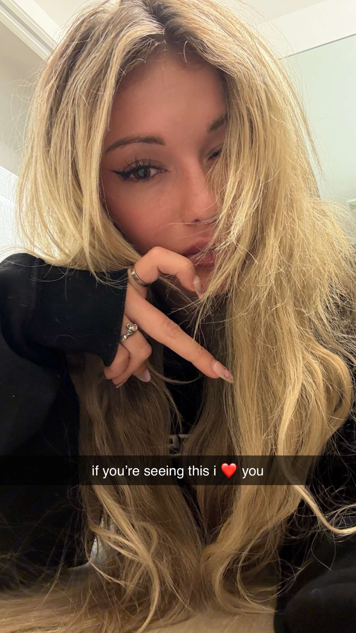 breckiehill snapchat image archive image