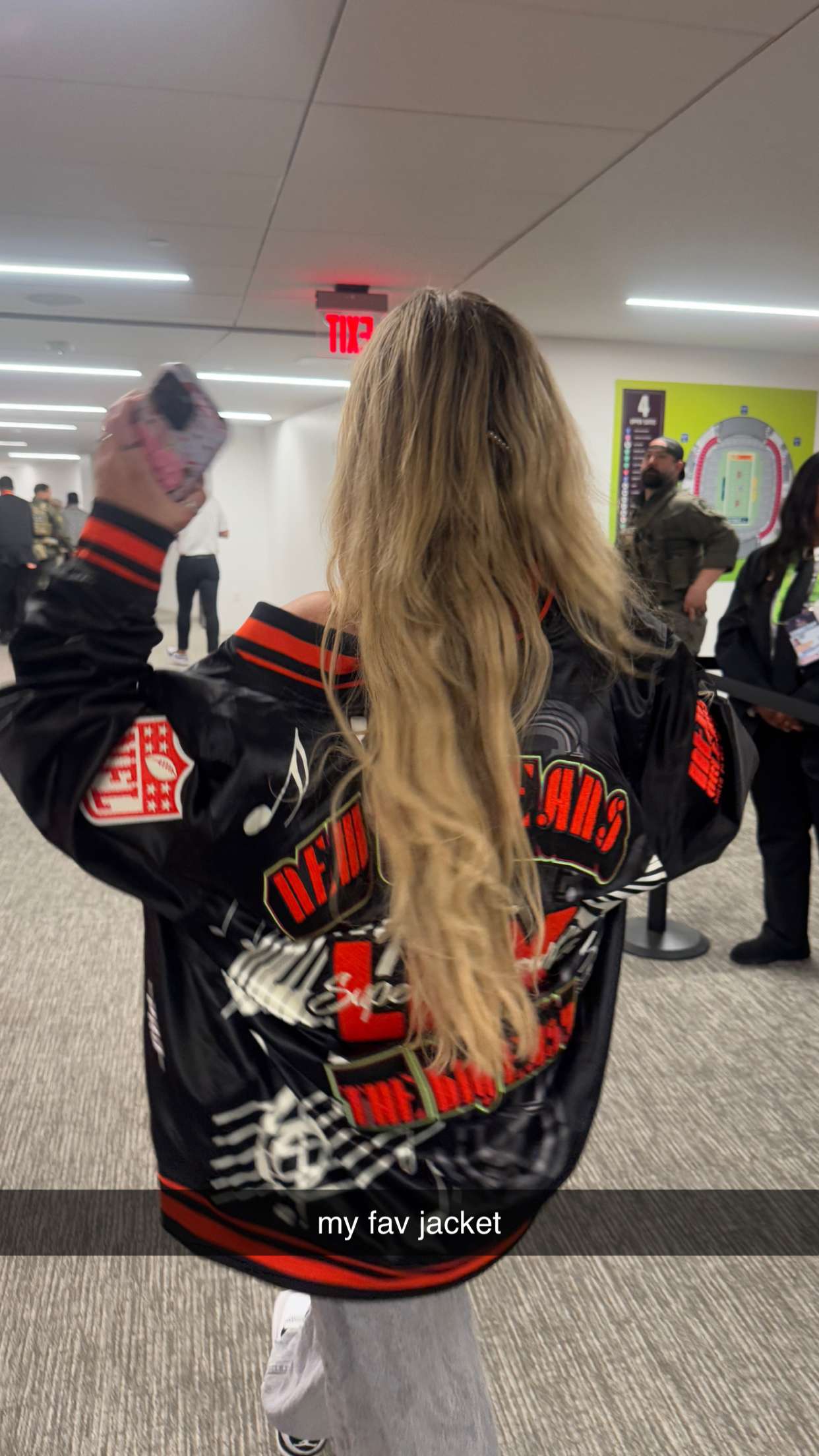 breckiehill snapchat image archive image