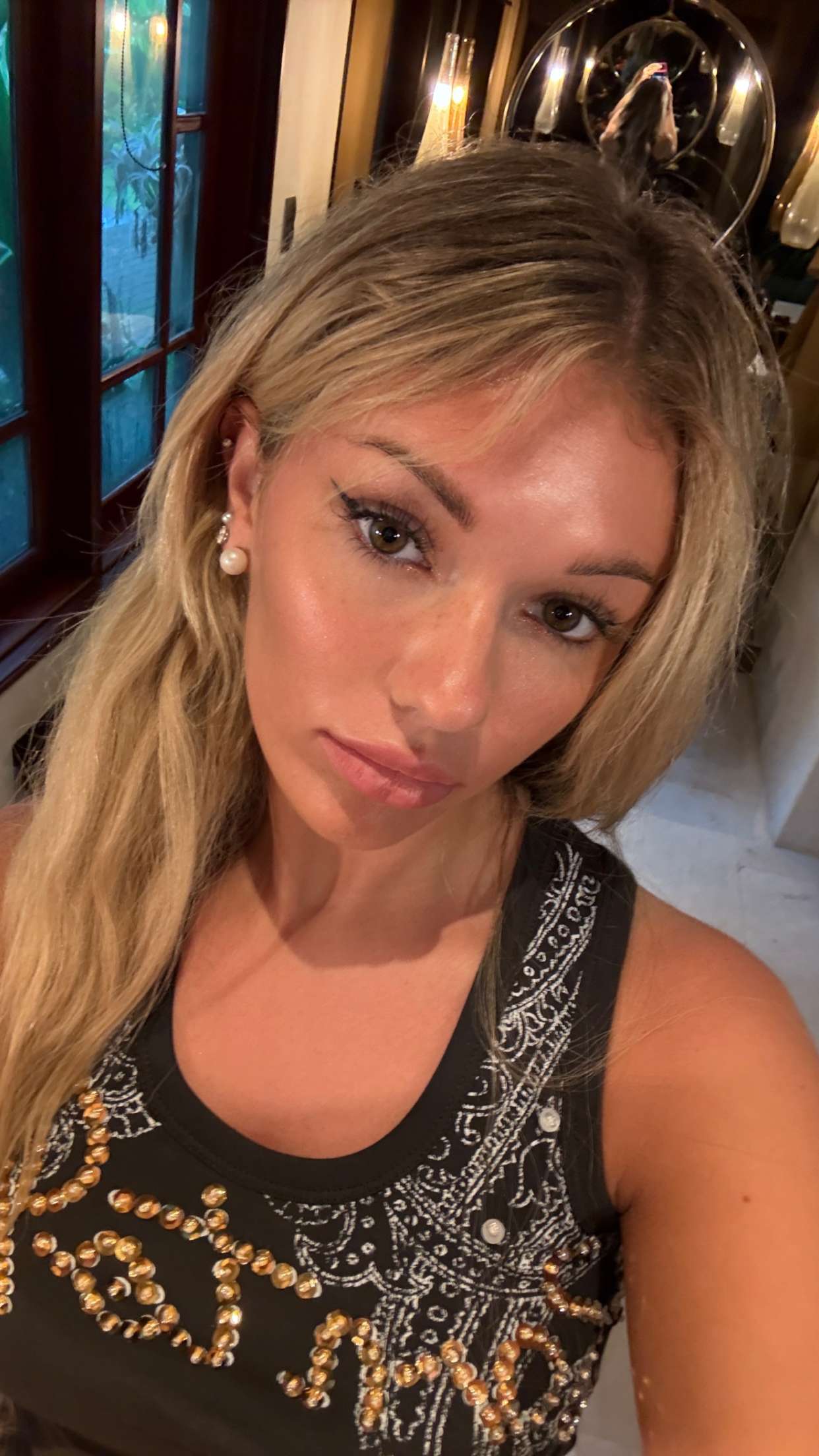 breckiehill snapchat image archive image