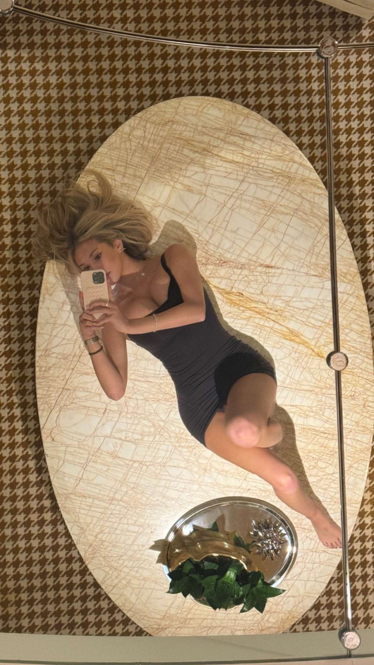 breckiehill snapchat image archive image