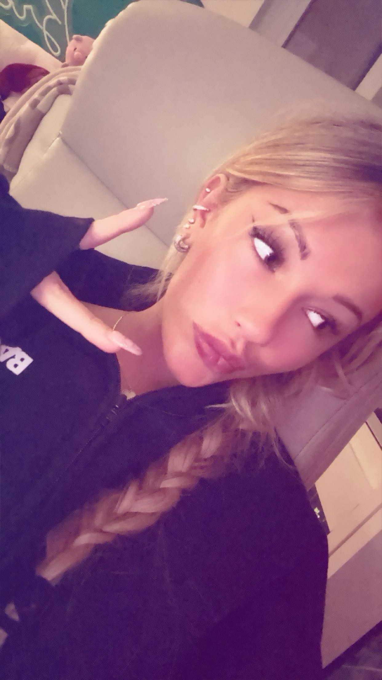 breckiehill snapchat image archive image