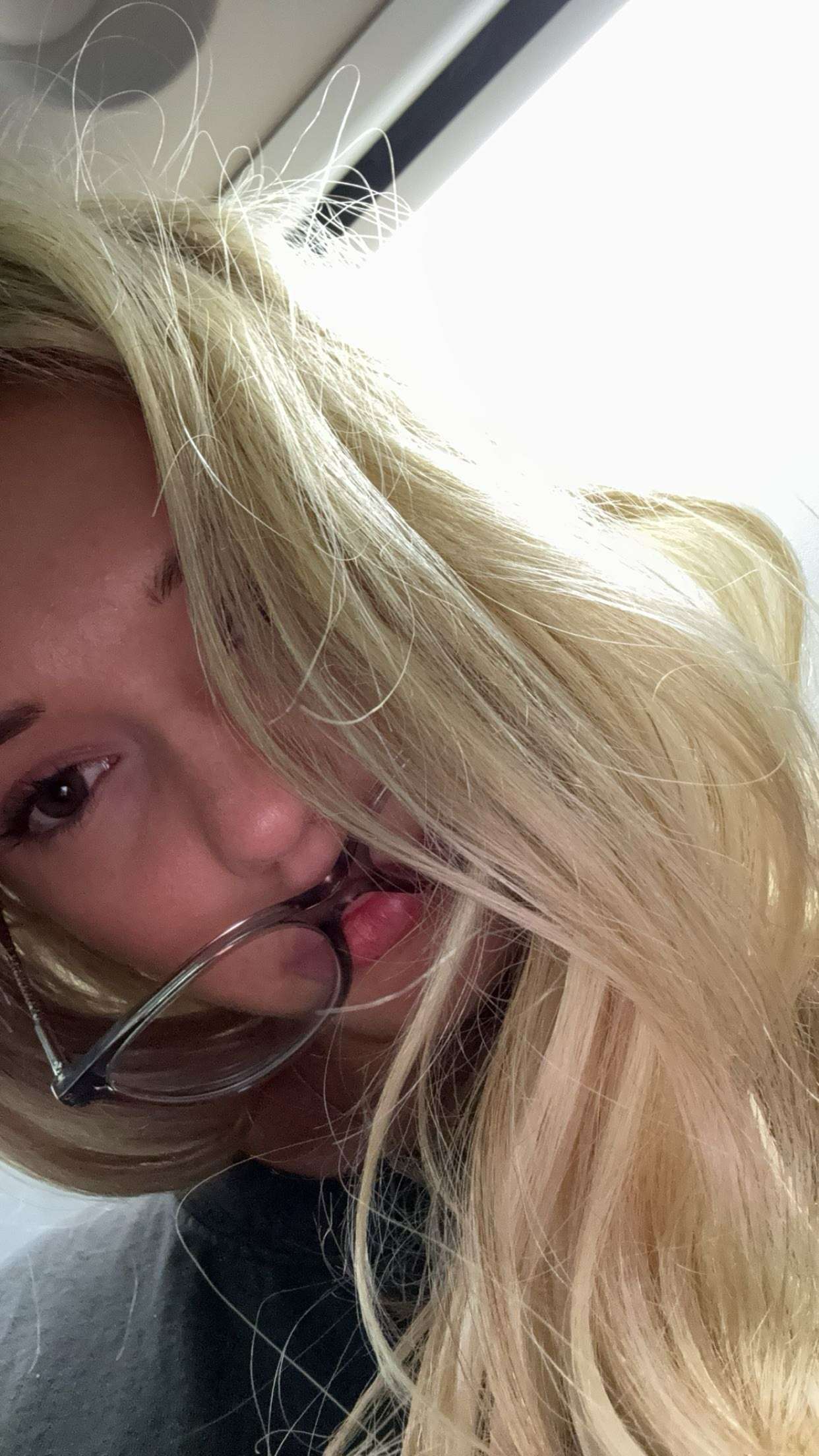 breckiehill snapchat image archive image