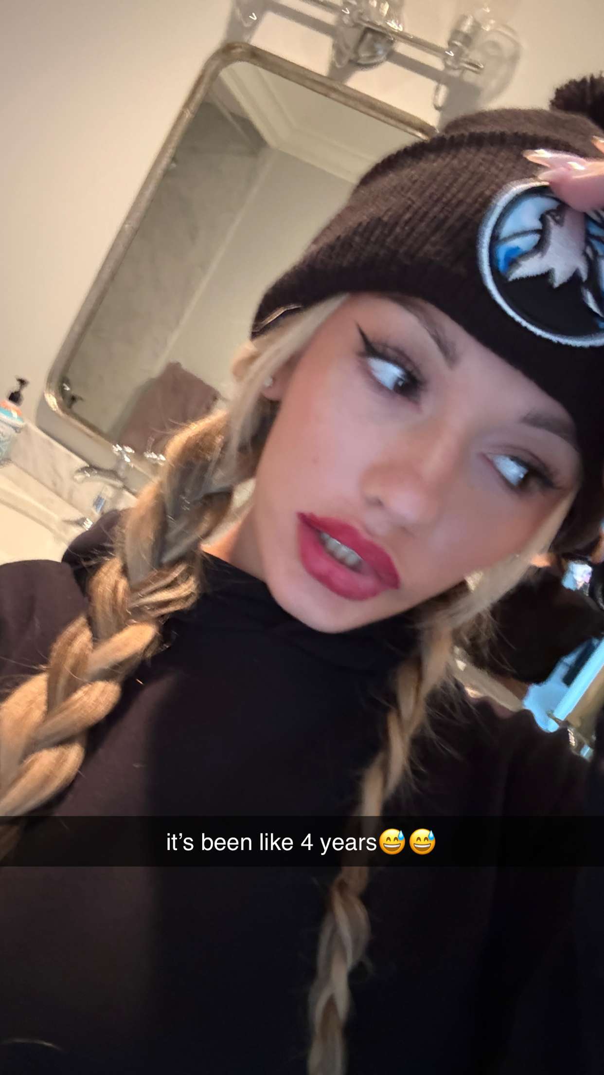 breckiehill snapchat image archive image