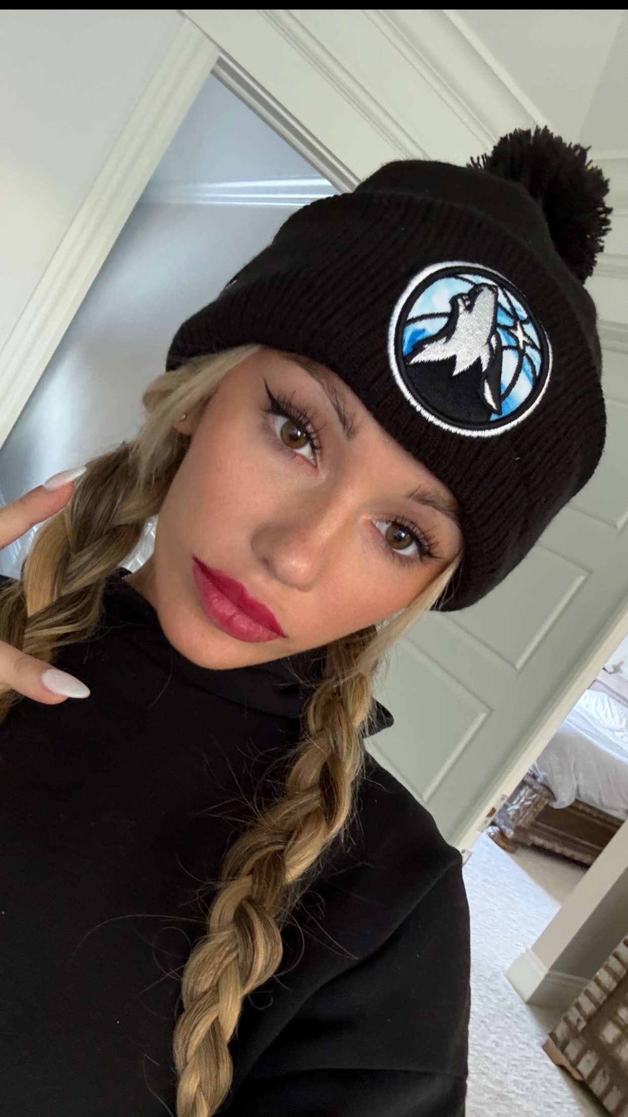 breckiehill snapchat image archive image