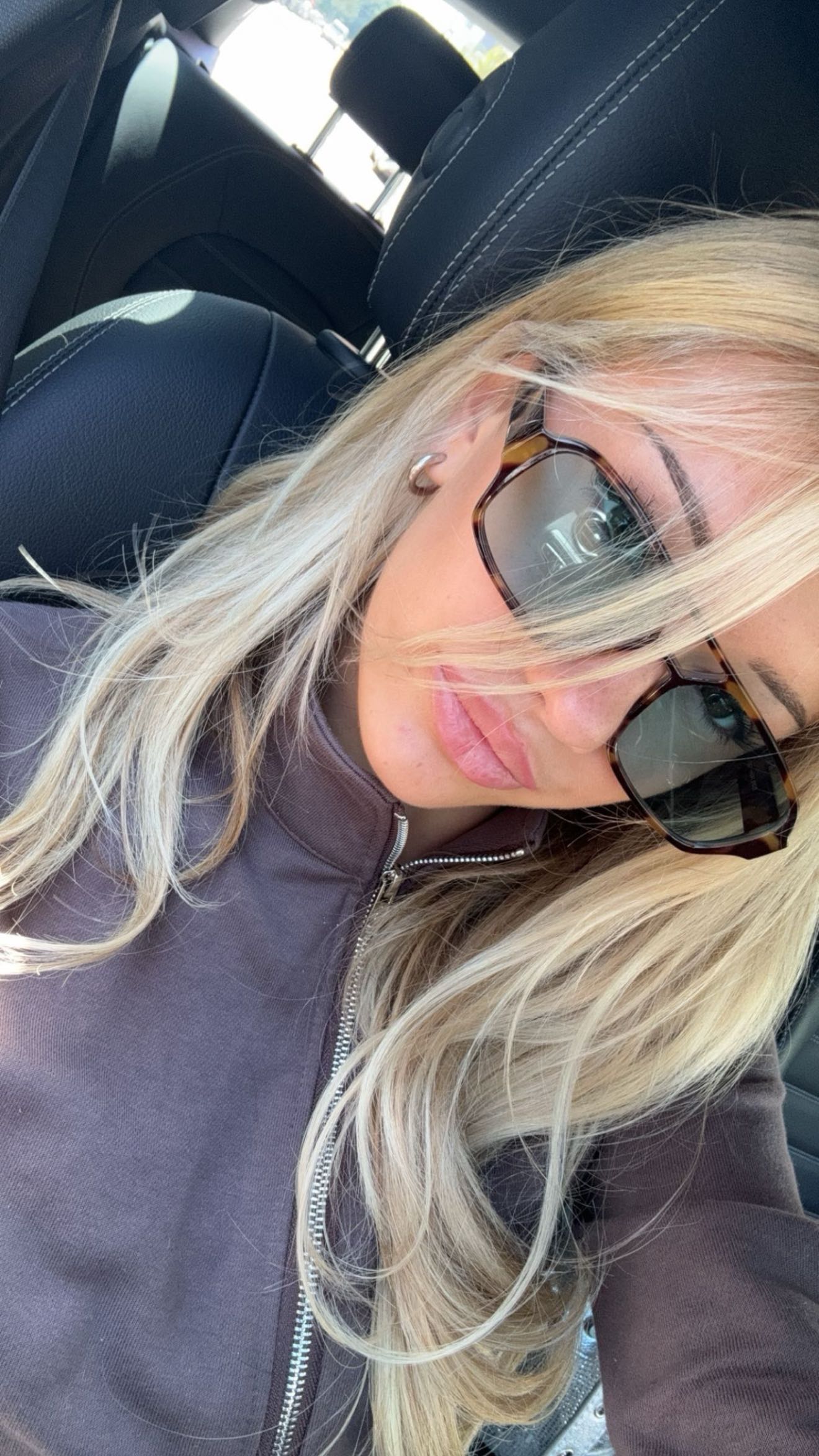 breckiehill snapchat image archive image