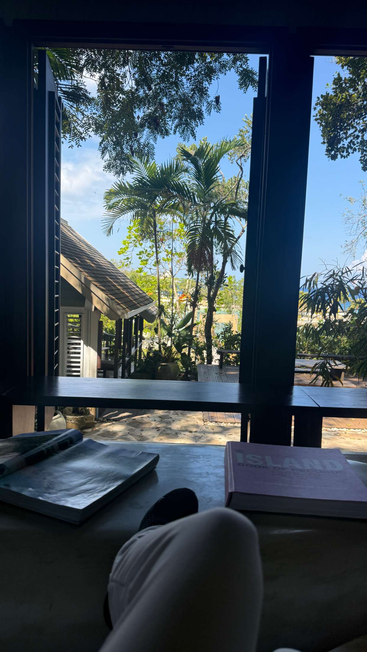 breckiehill snapchat image archive image