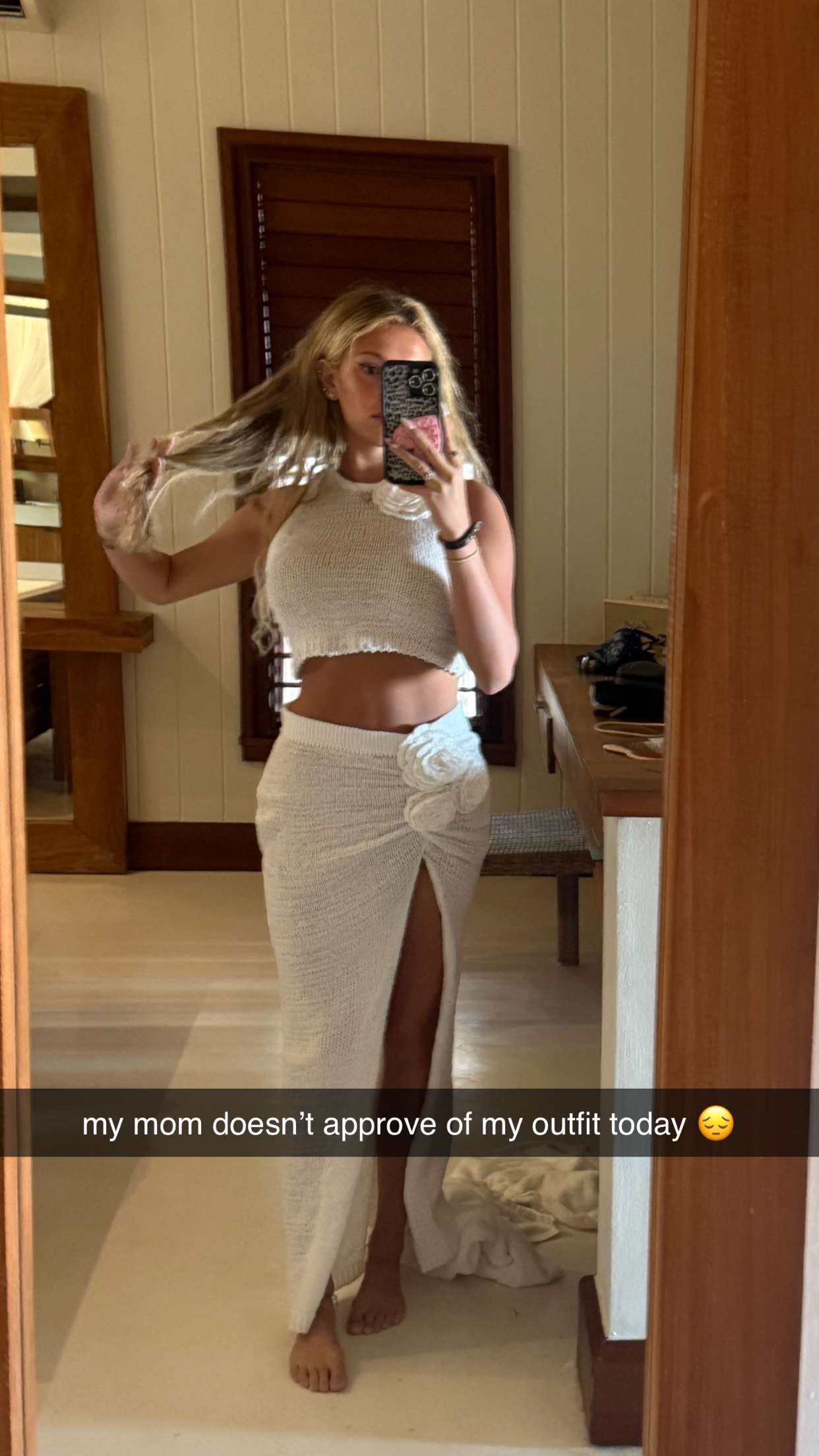 breckiehill snapchat image archive image