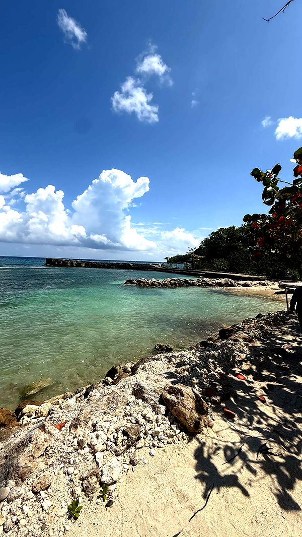 breckiehill image ~ Altpins