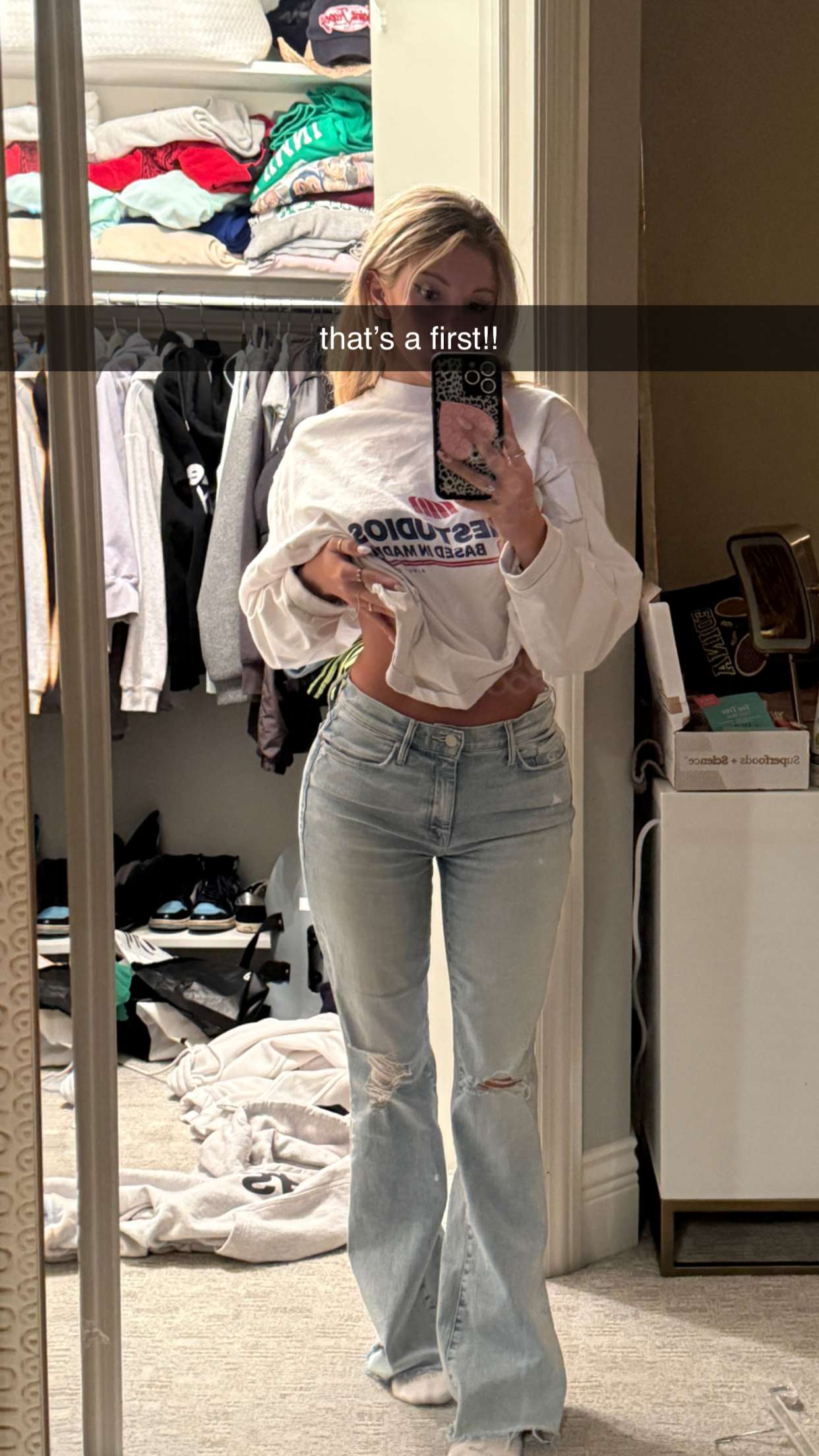 breckiehill snapchat image archive image