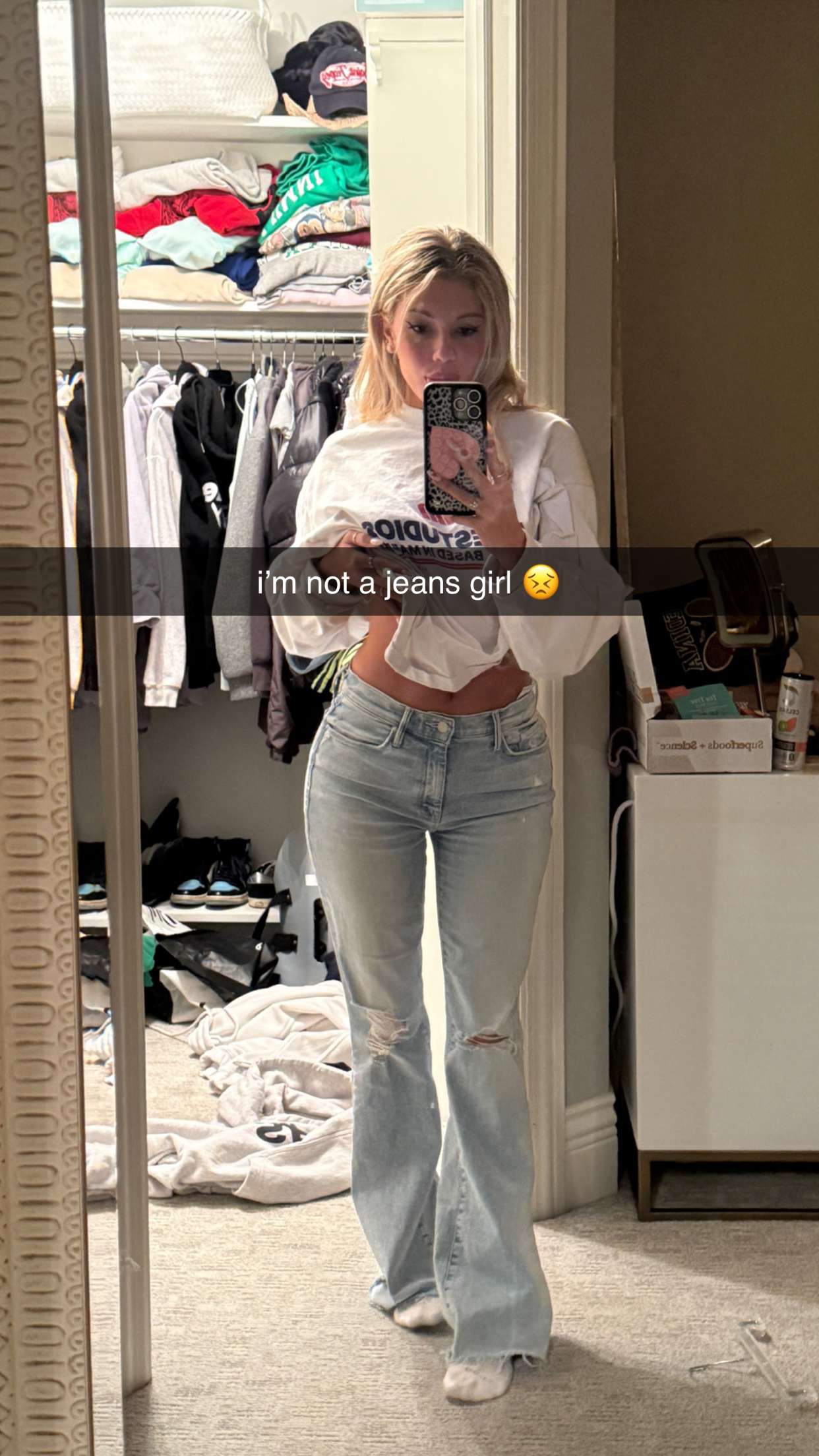 breckiehill snapchat image archive image