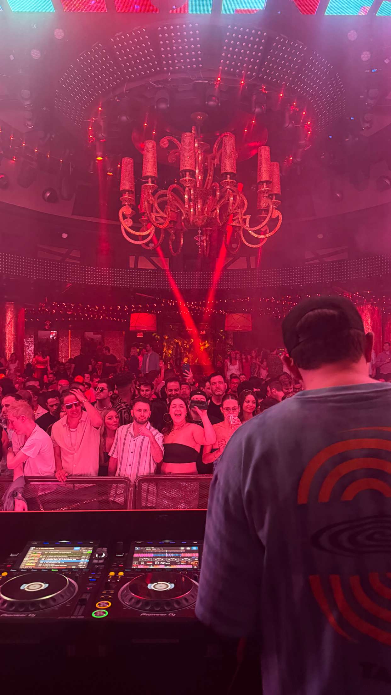 breckiehill snapchat image archive image