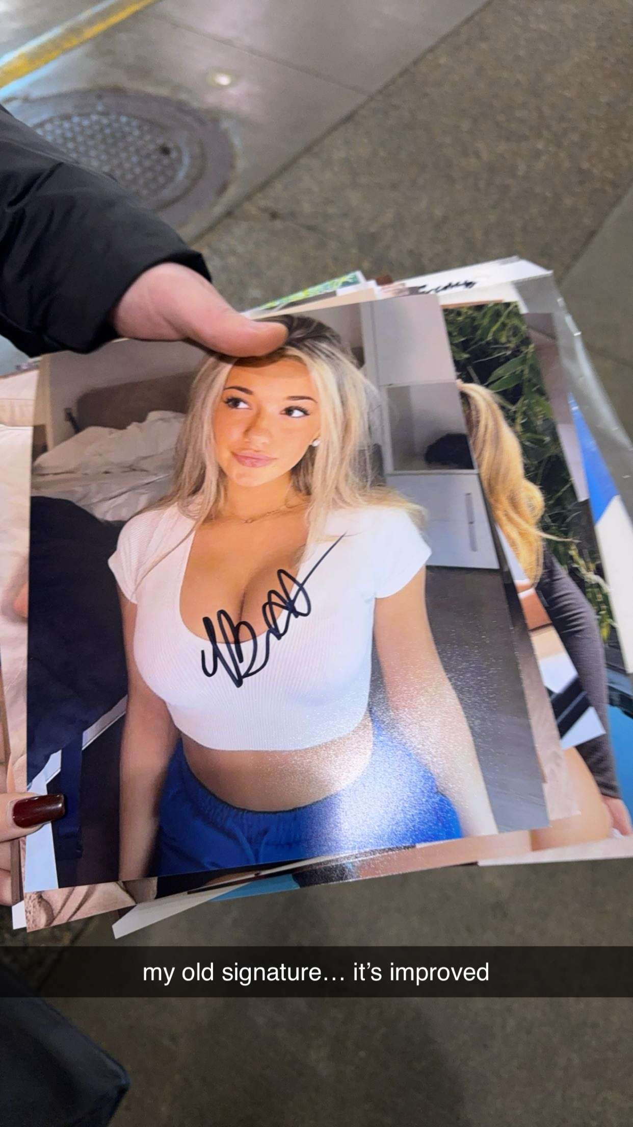 breckiehill snapchat image archive image