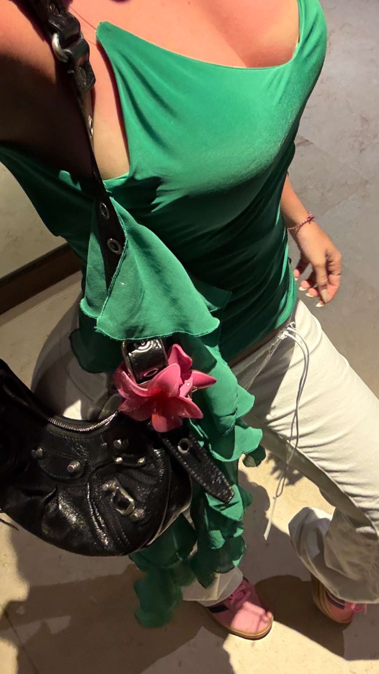 breckiehill snapchat image archive image