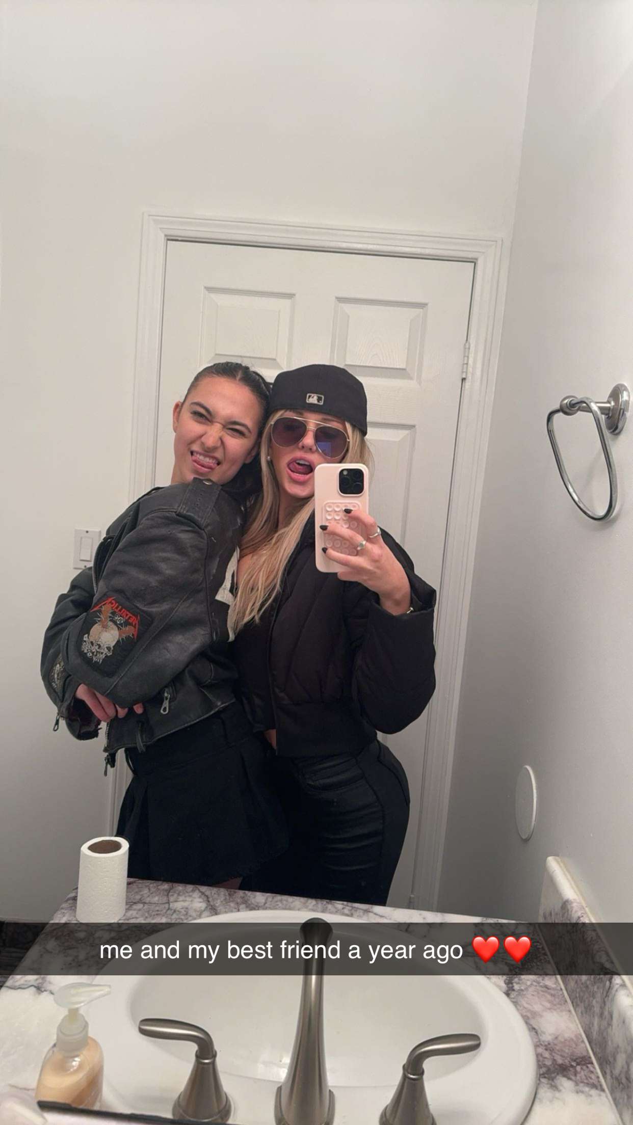 breckiehill snapchat image archive image