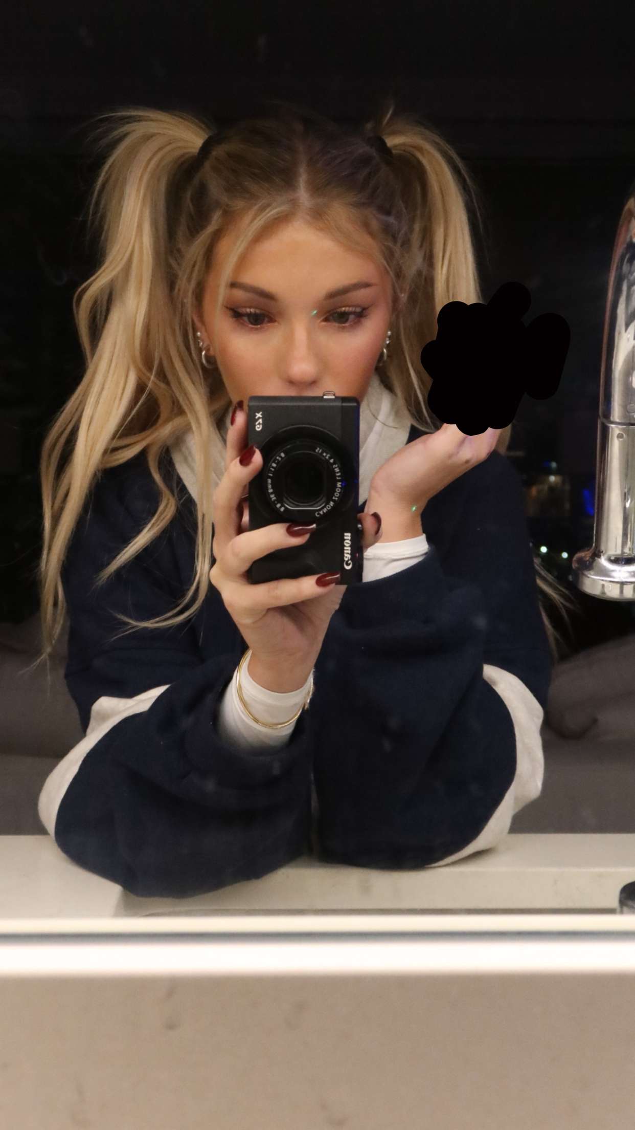 breckiehill snapchat image archive image