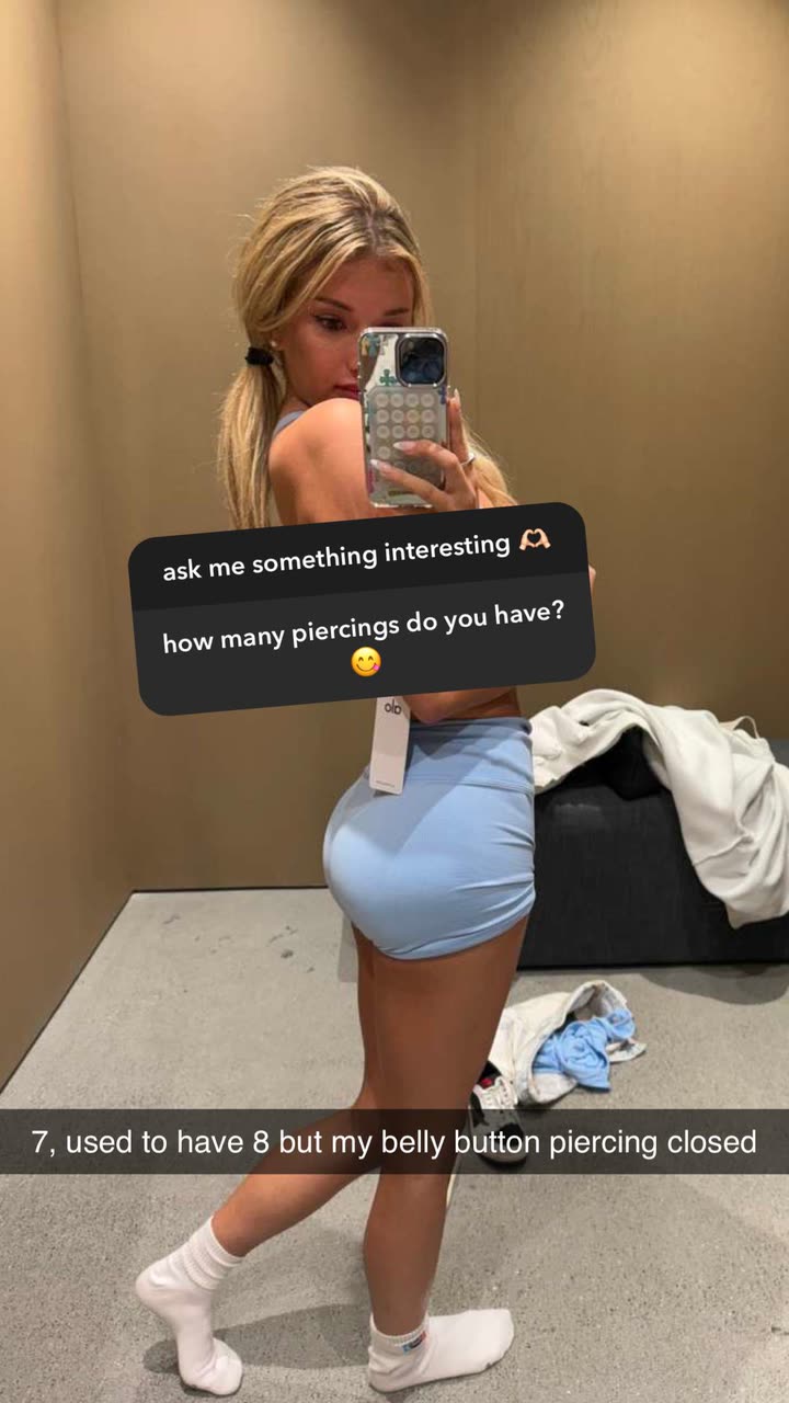 breckiehill snapchat image archive image