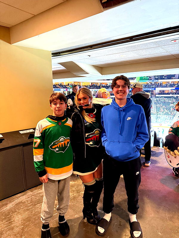 breckiehill image ~ Altpins