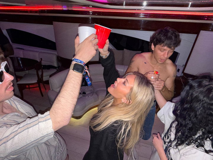 breckiehill snapchat image archive image