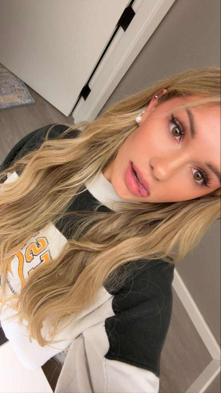 breckiehill snapchat image archive image