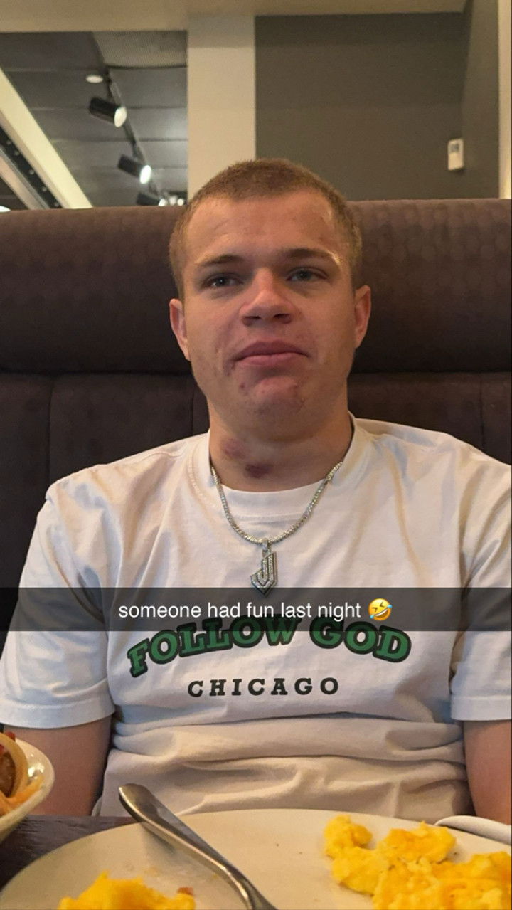 breckiehill snapchat image archive image