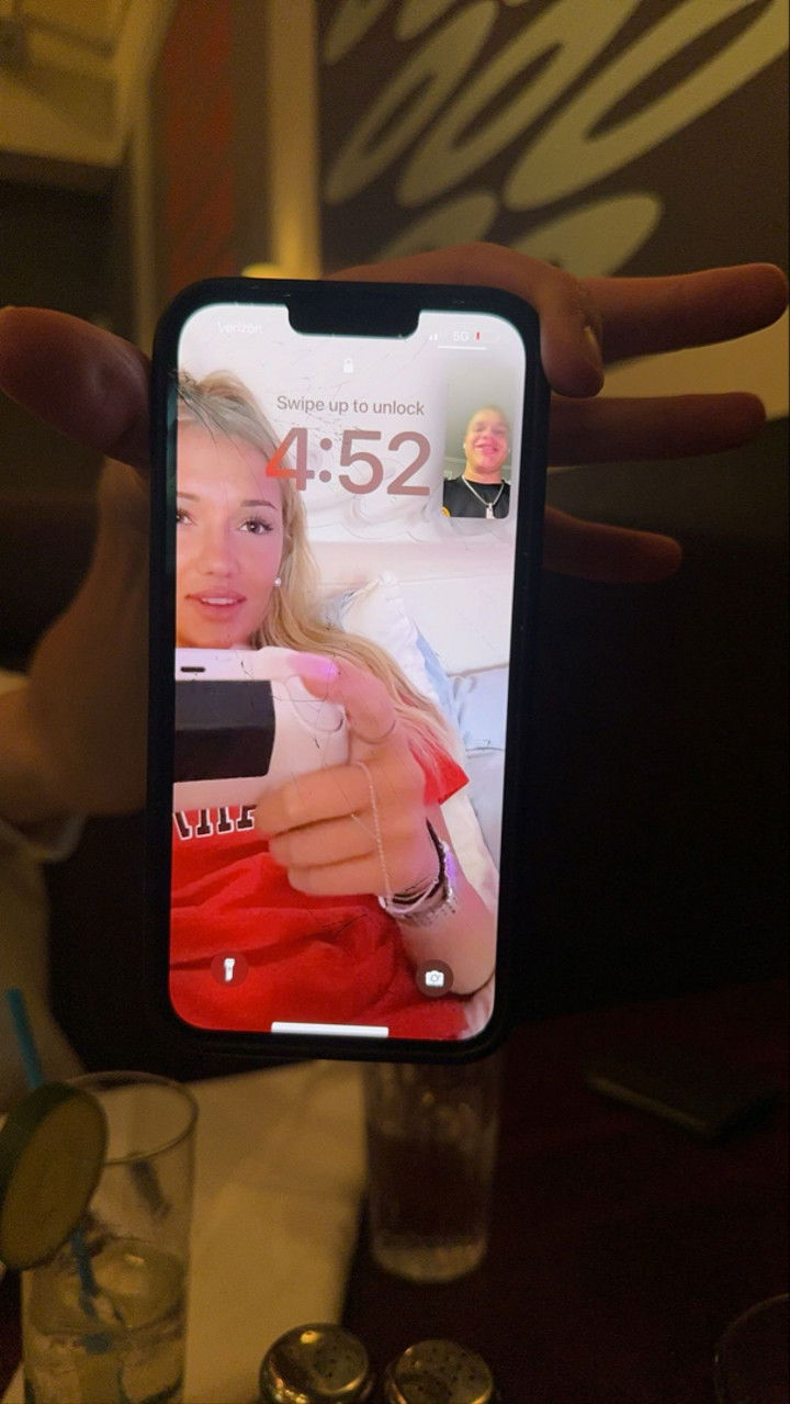 breckiehill snapchat image archive image