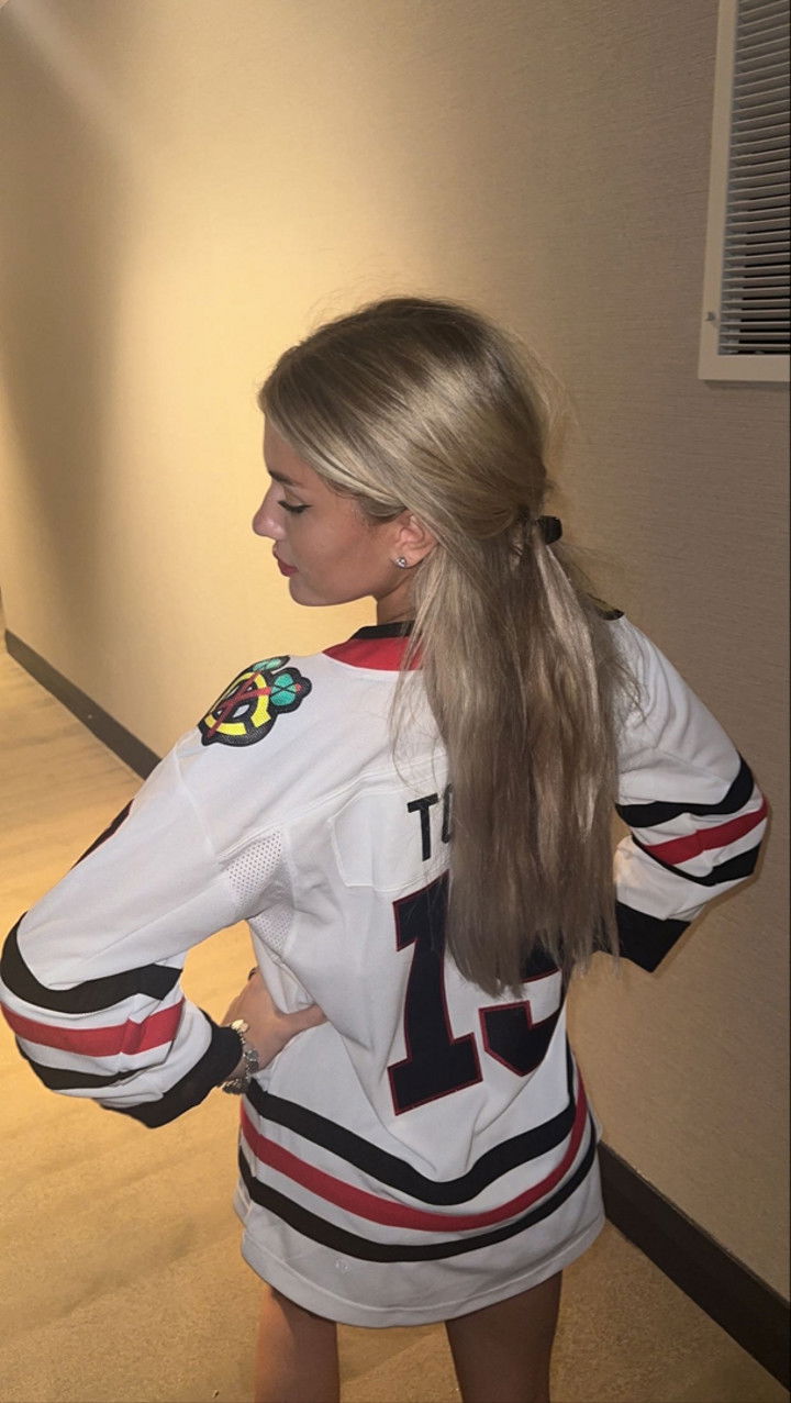 breckiehill snapchat image archive image