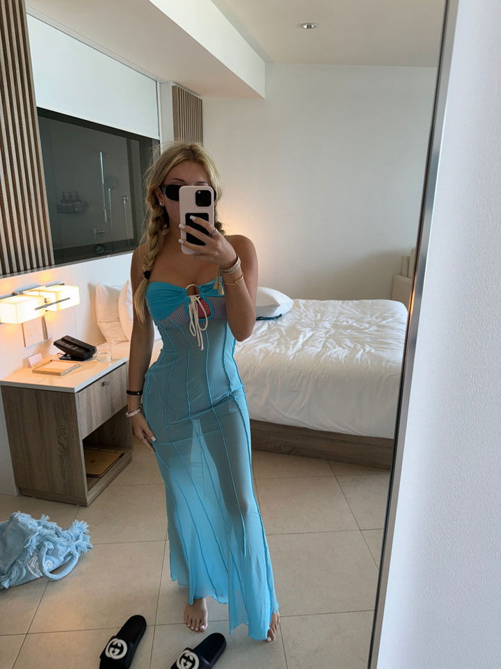 breckiehill snapchat image archive image