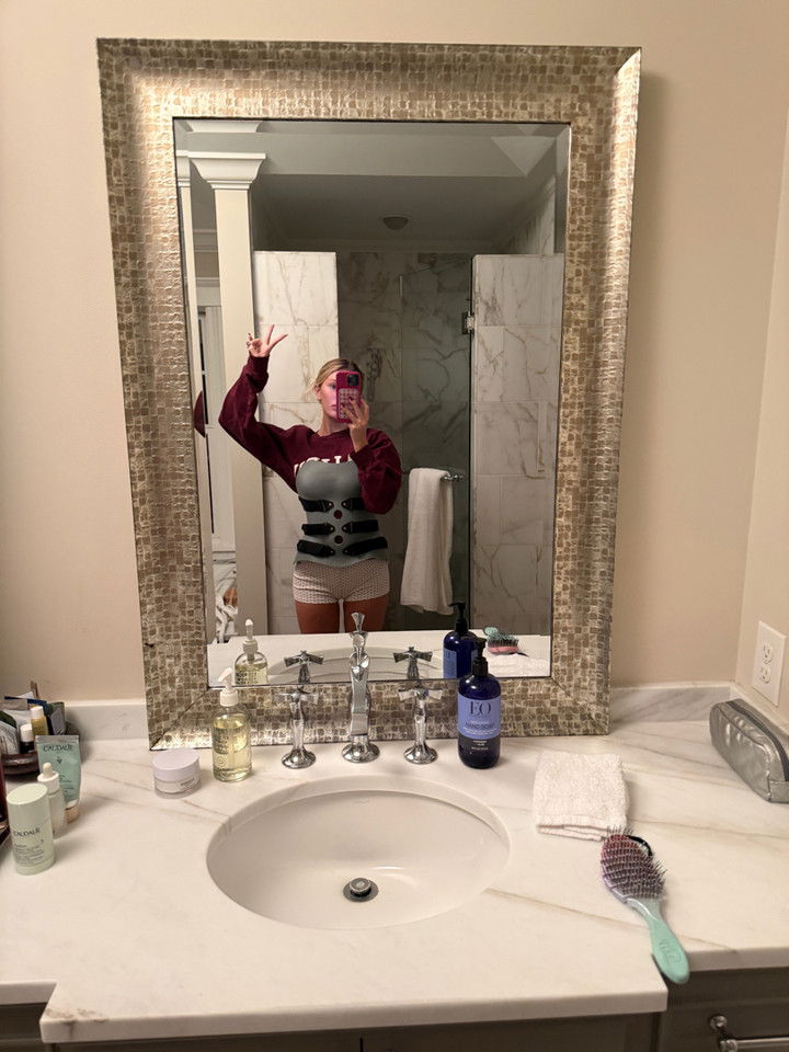 breckiehill snapchat image archive image