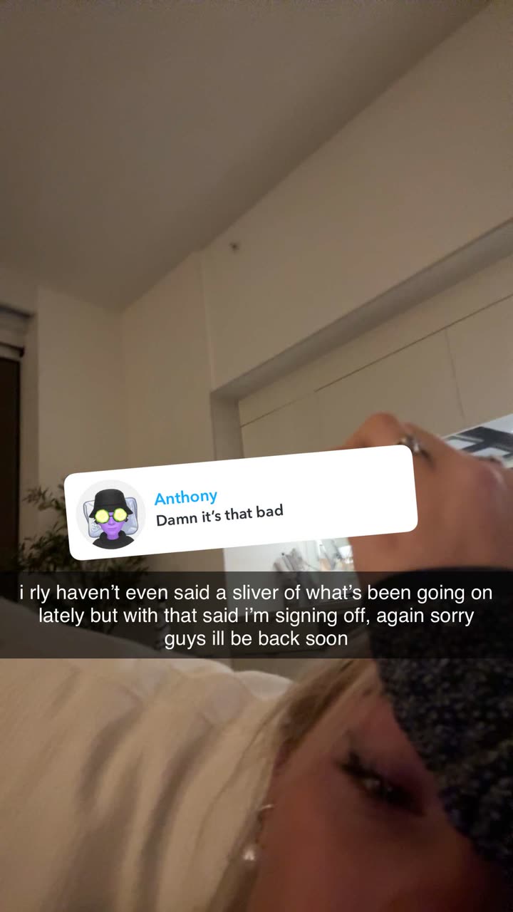 breckiehill snapchat image archive image