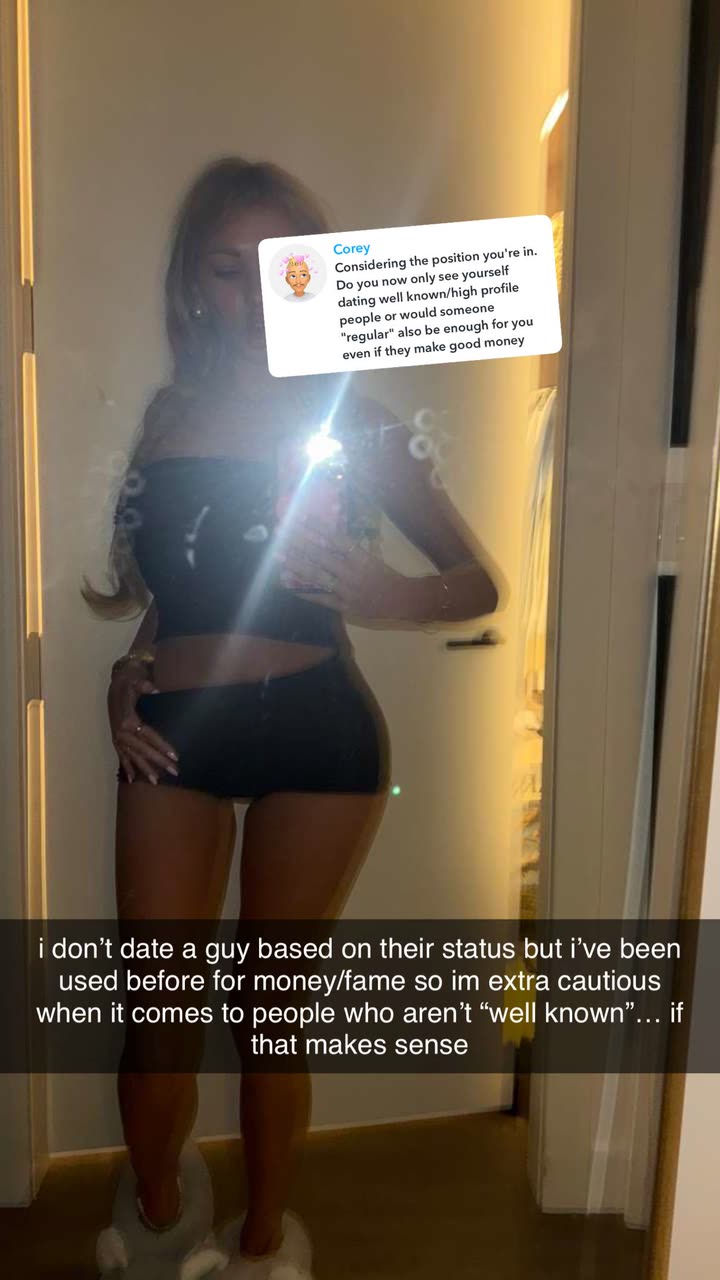 breckiehill snapchat image archive image