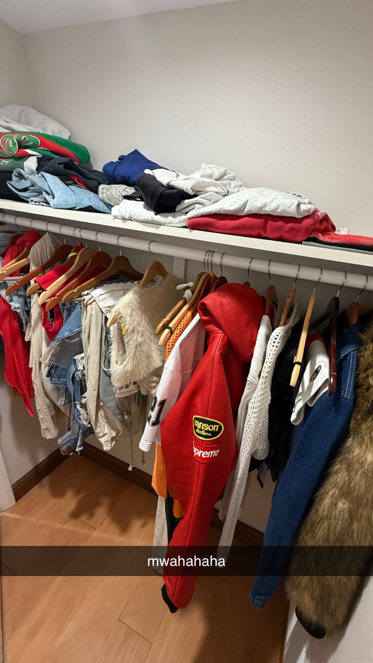 breckiehill snapchat image archive image