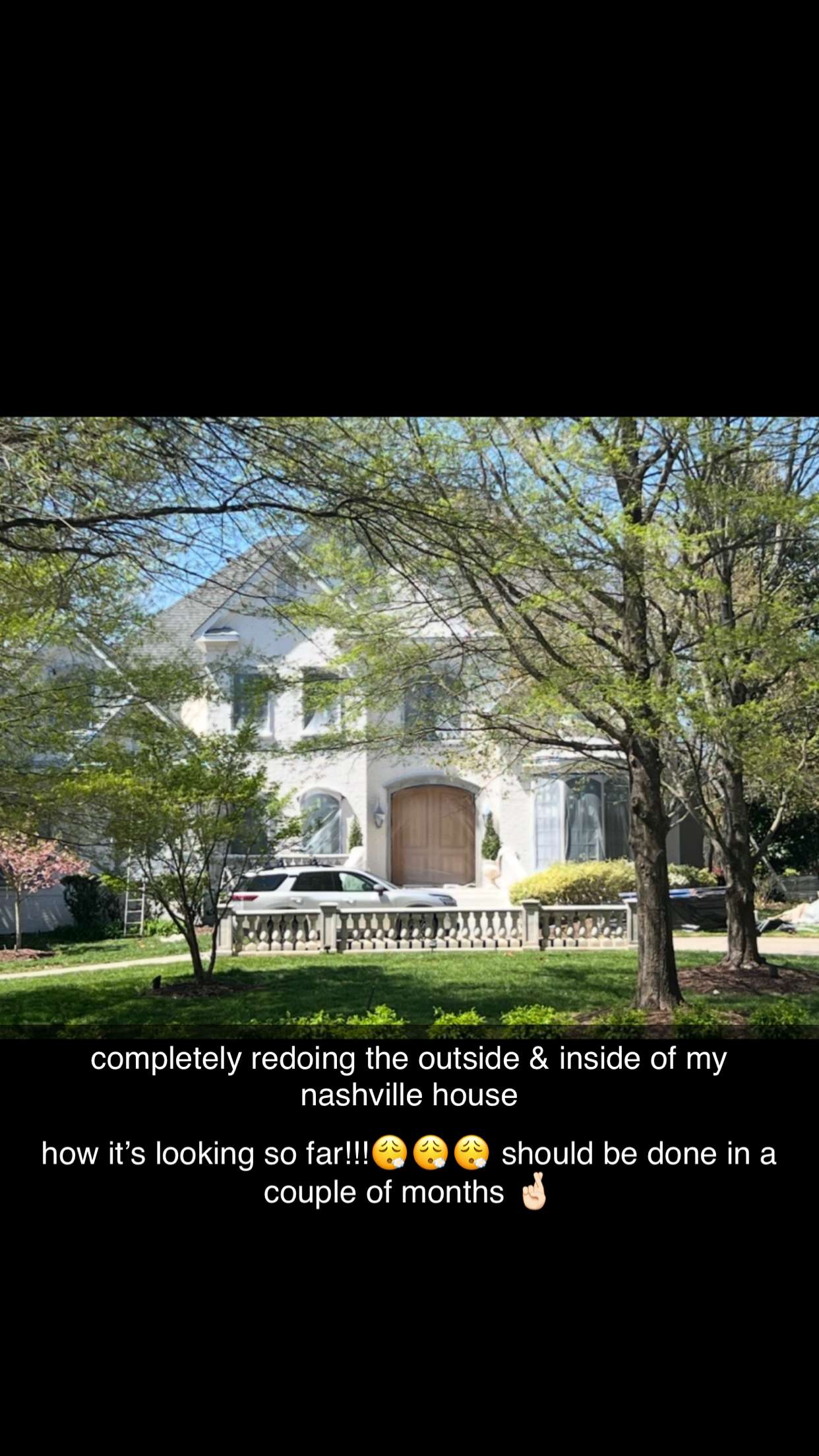 breckiehill snapchat image archive image