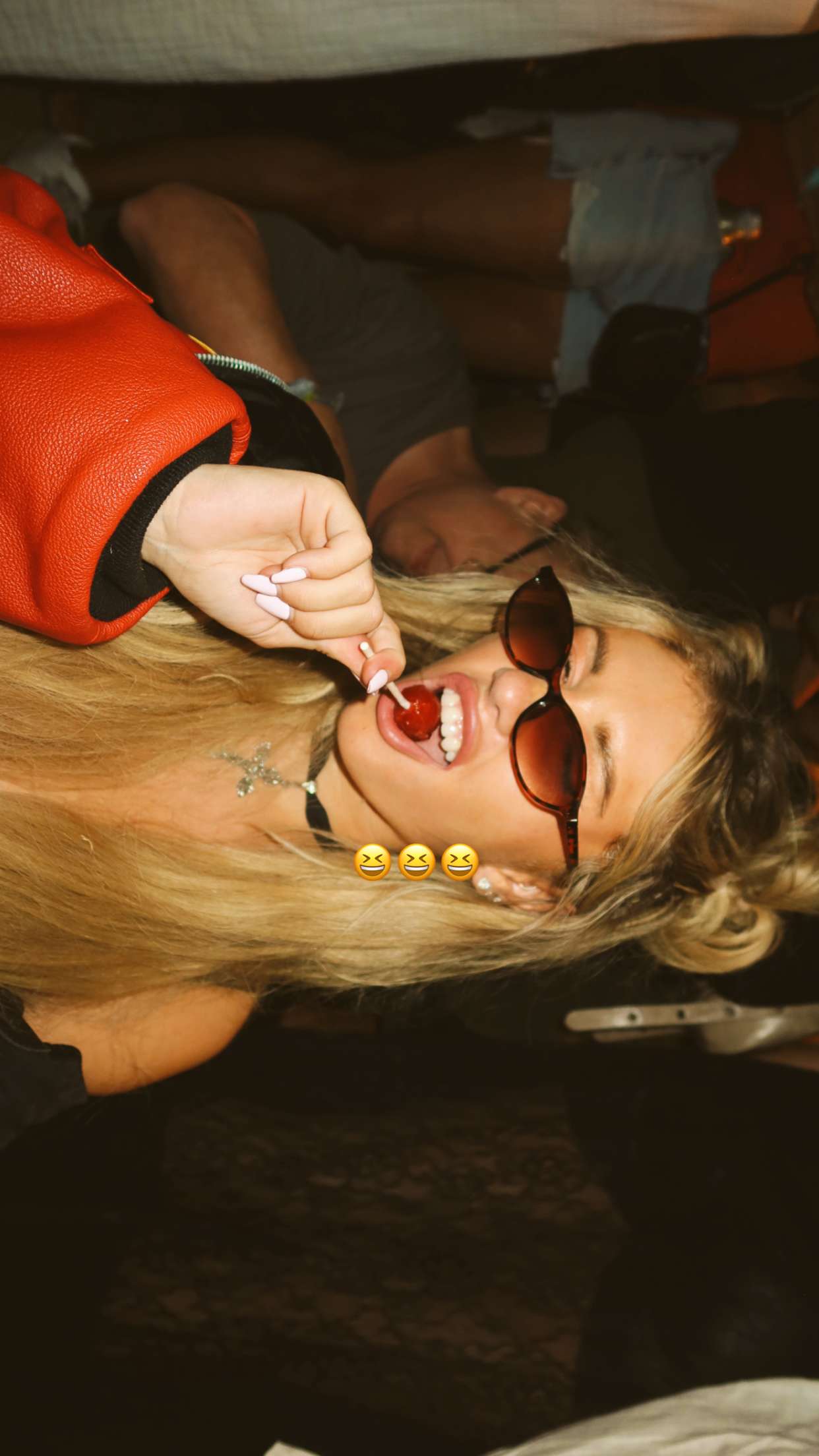 breckiehill snapchat image archive image