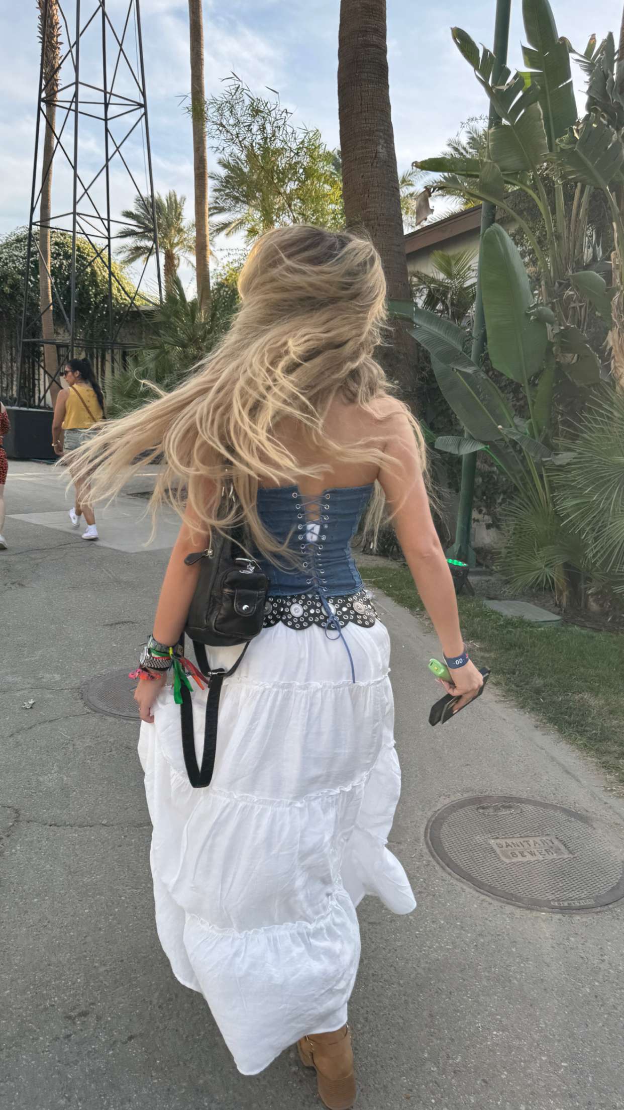 breckiehill snapchat image archive image