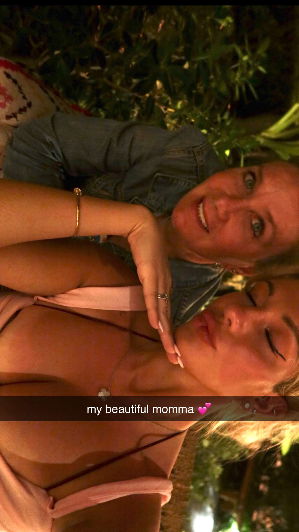 breckiehill snapchat image archive image