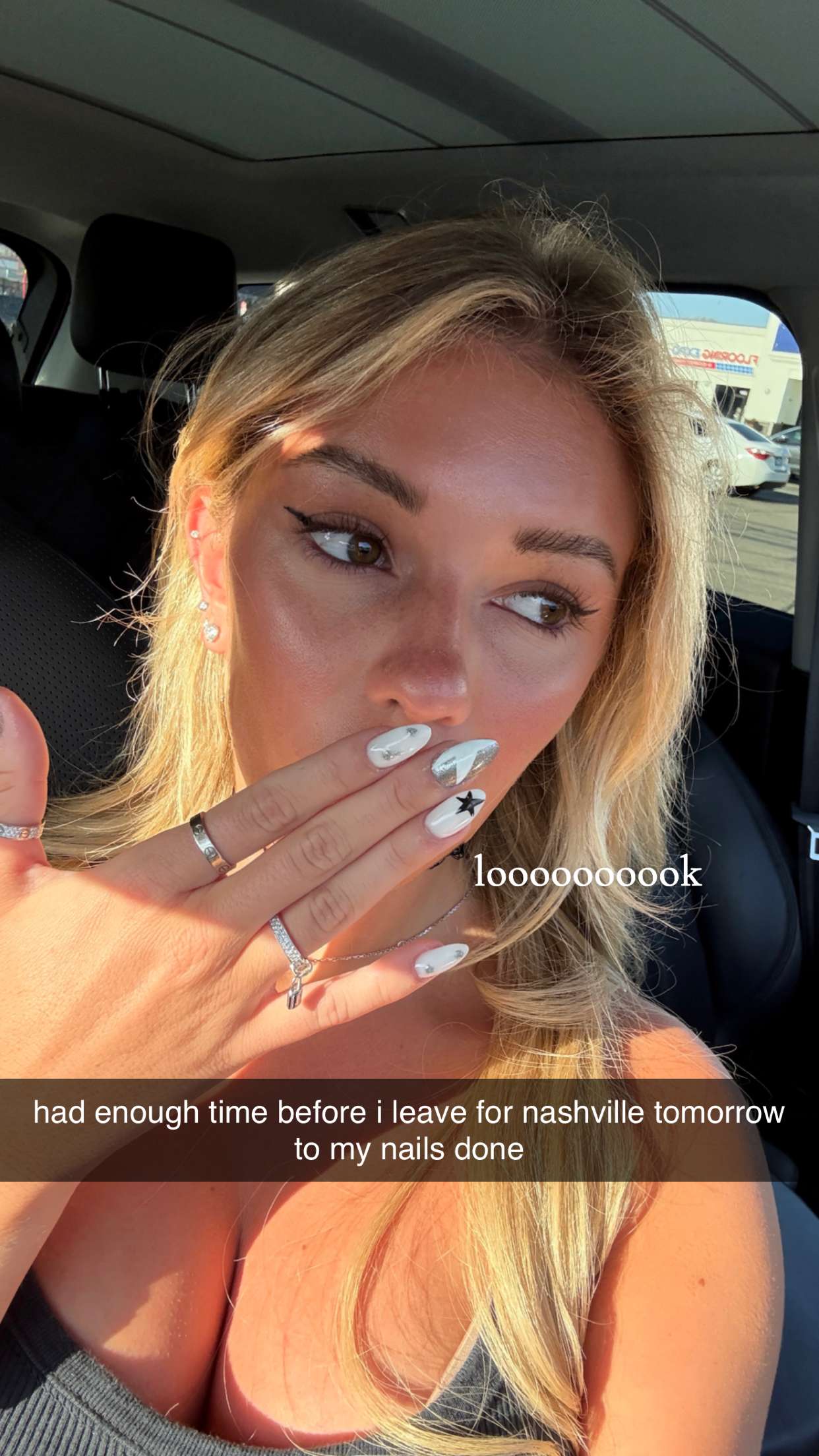 breckiehill snapchat image archive image