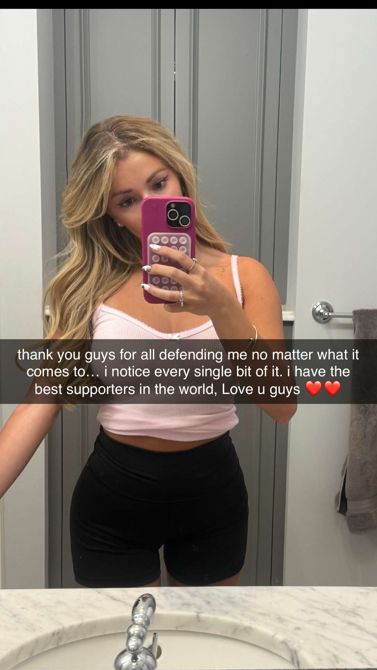 breckiehill snapchat image archive image