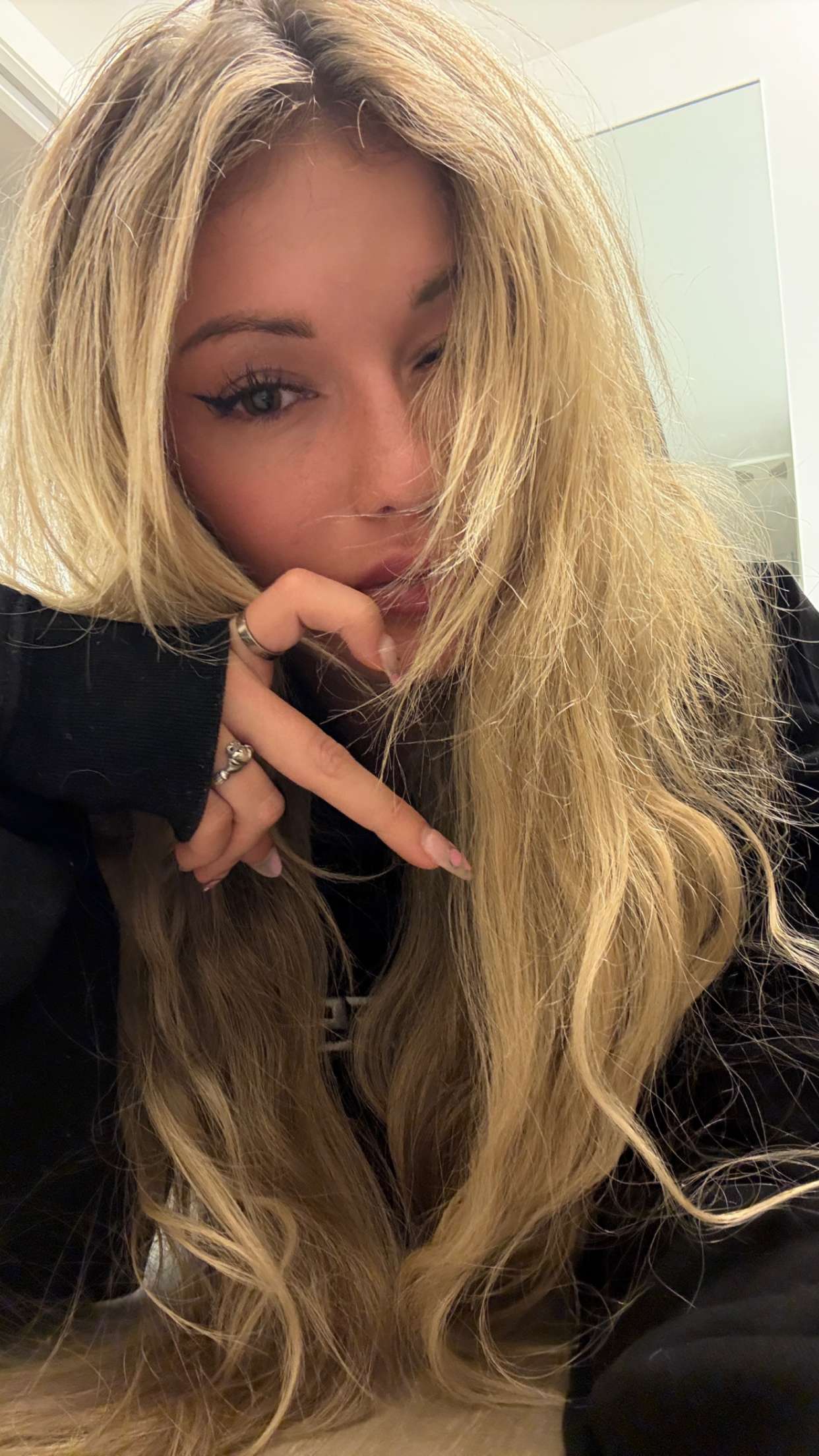 breckiehill snapchat image archive image