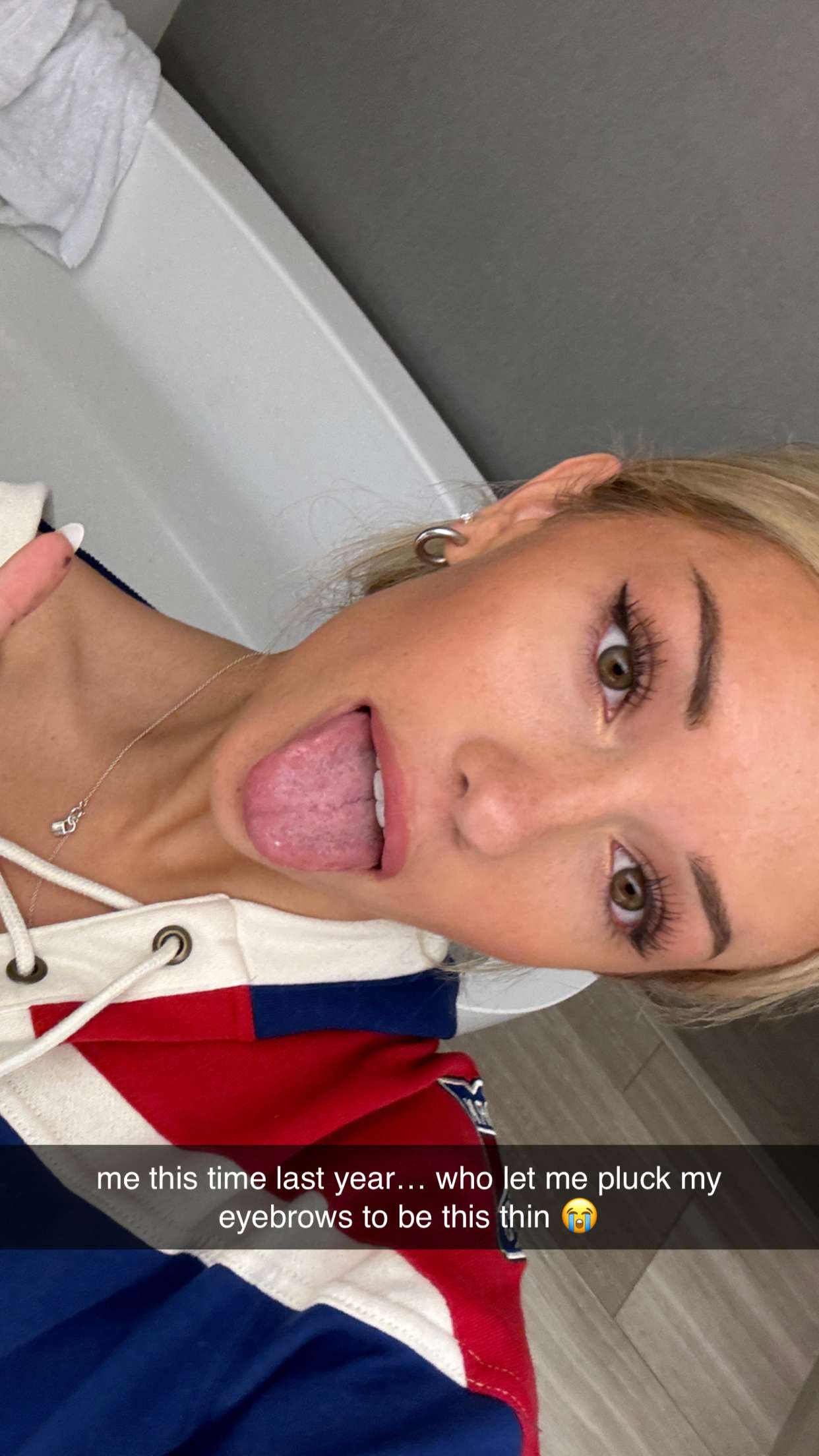 breckiehill snapchat image archive image