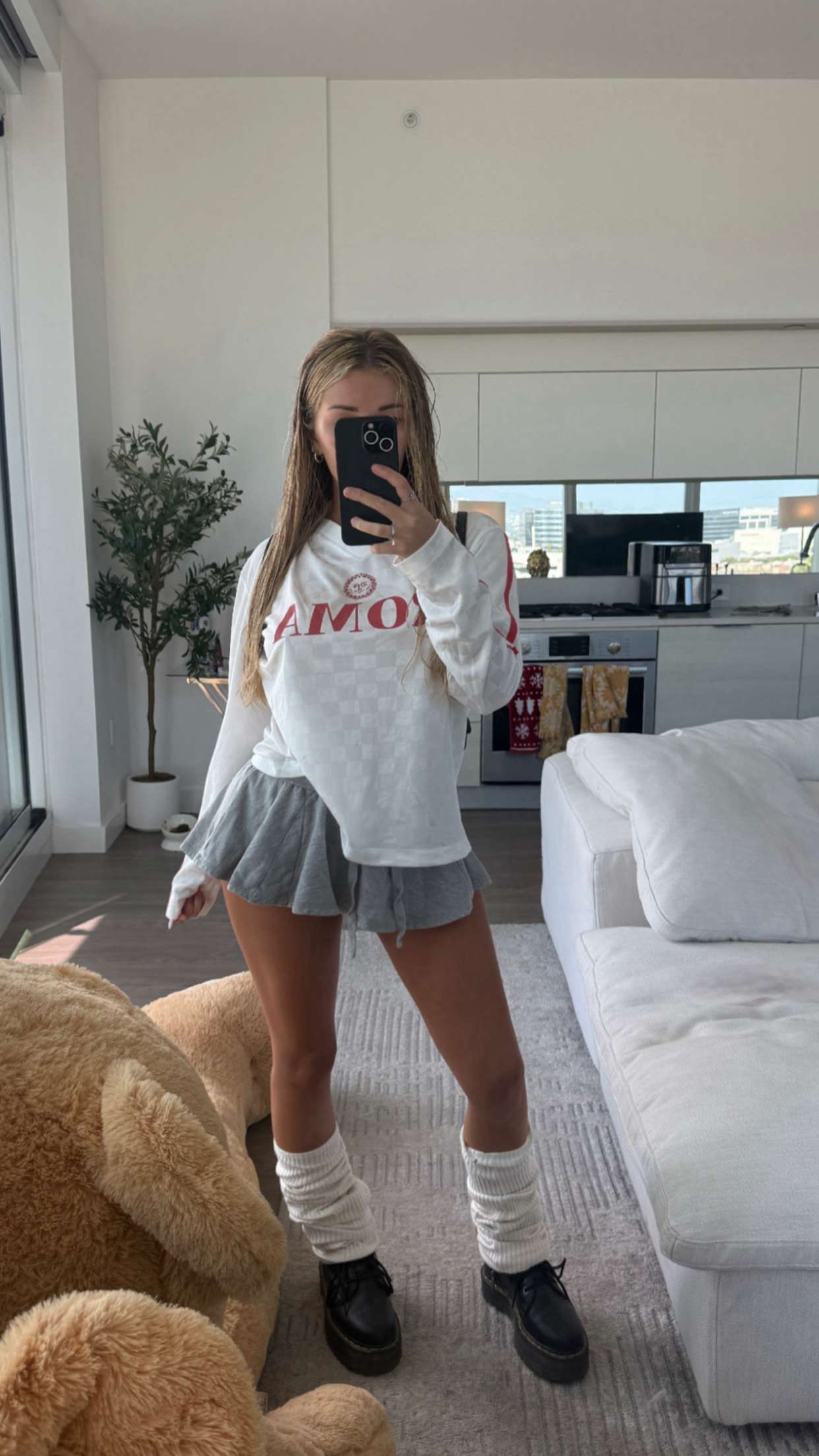 breckiehill snapchat image archive image