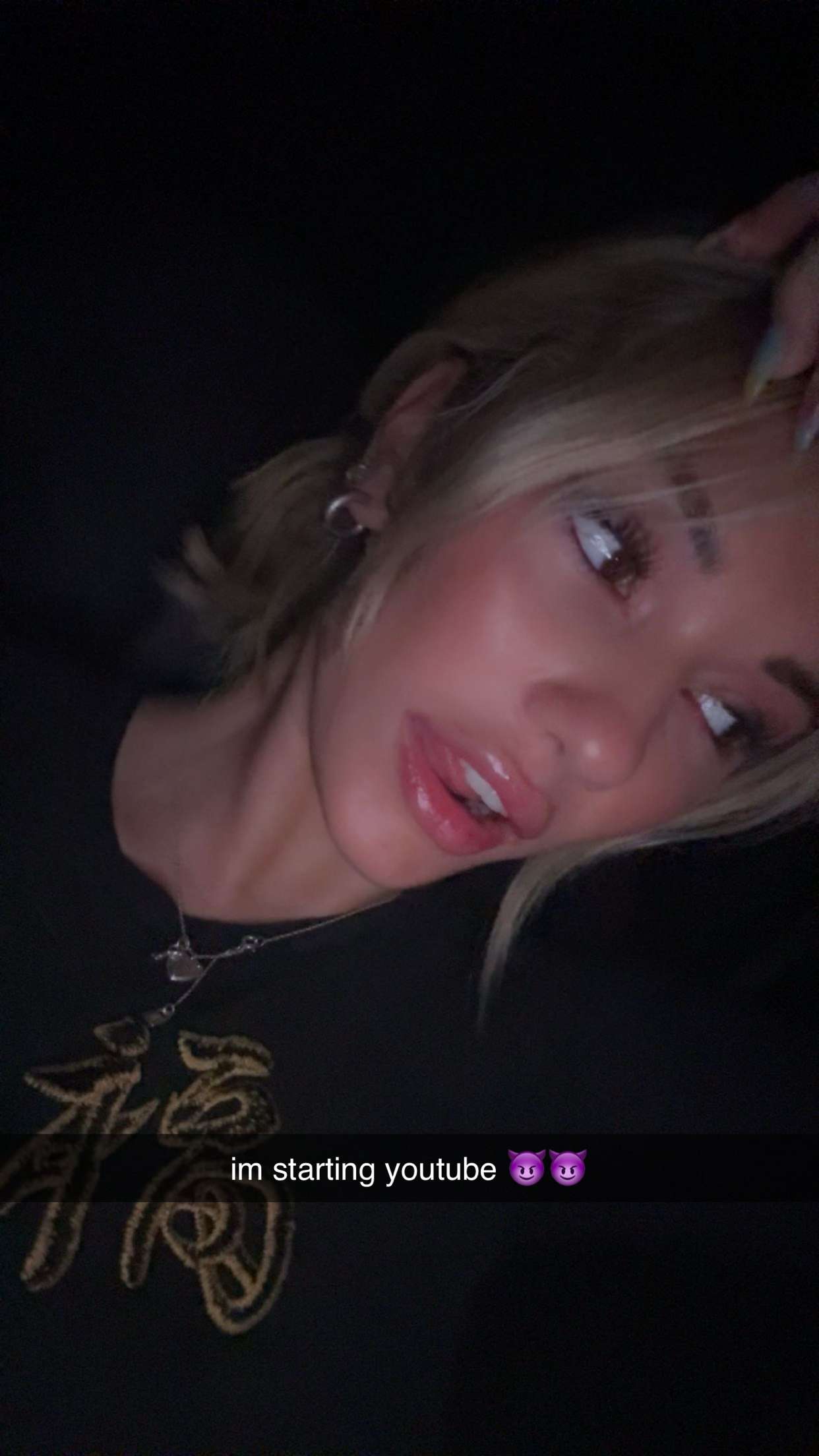 breckiehill snapchat image archive image