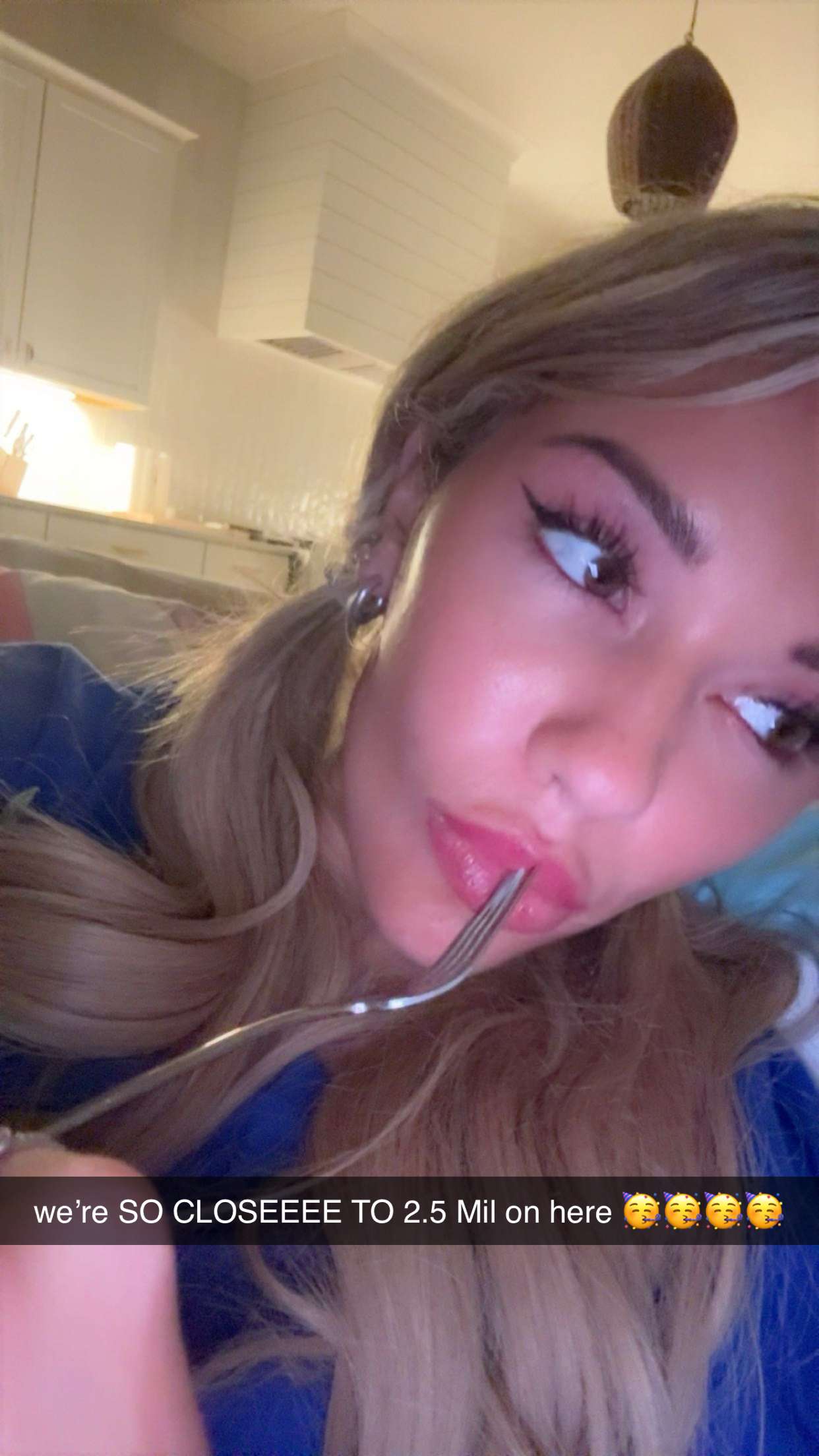 breckiehill snapchat image archive image